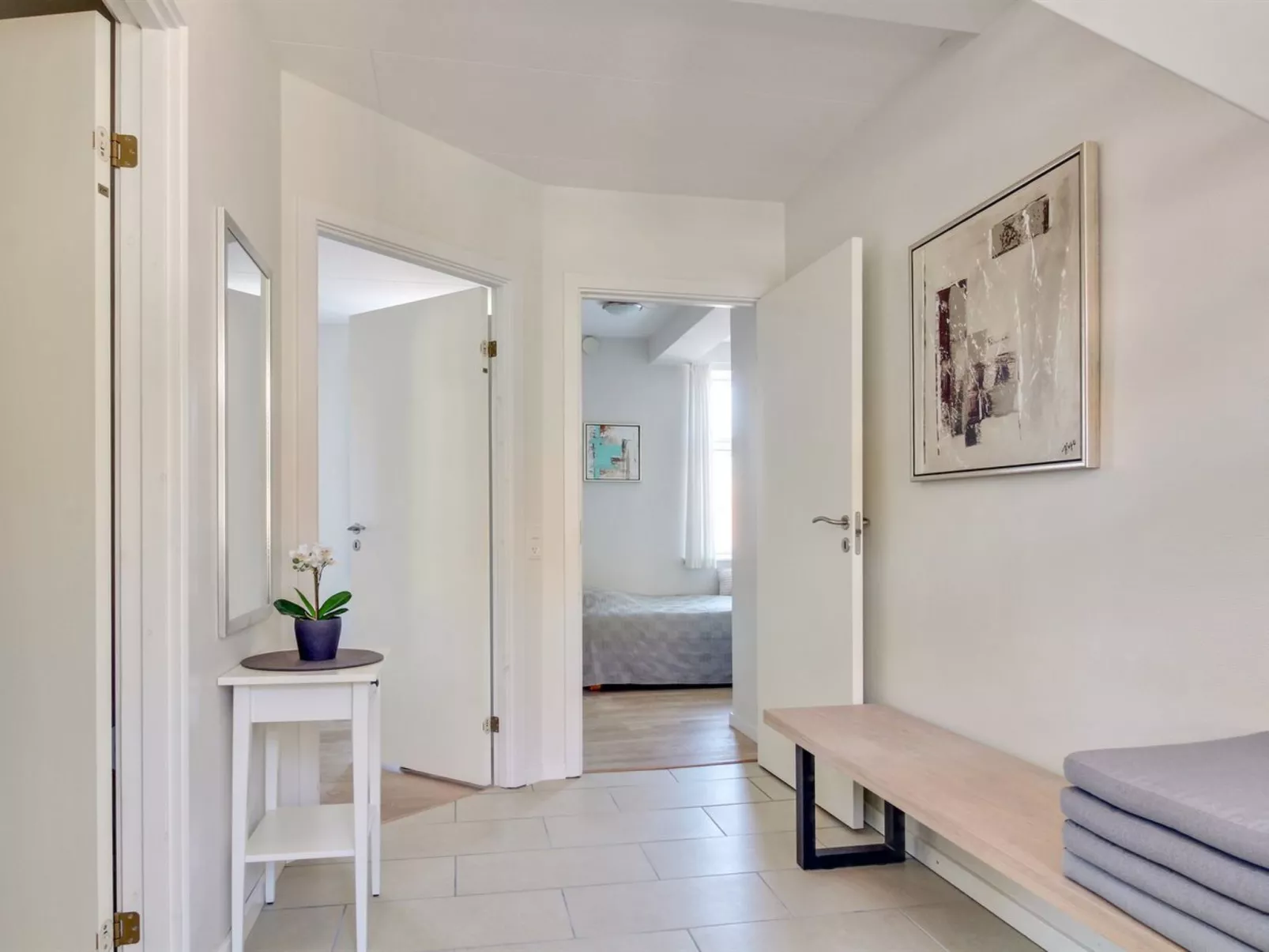 "Gyta" - 500m from the sea-Binnen