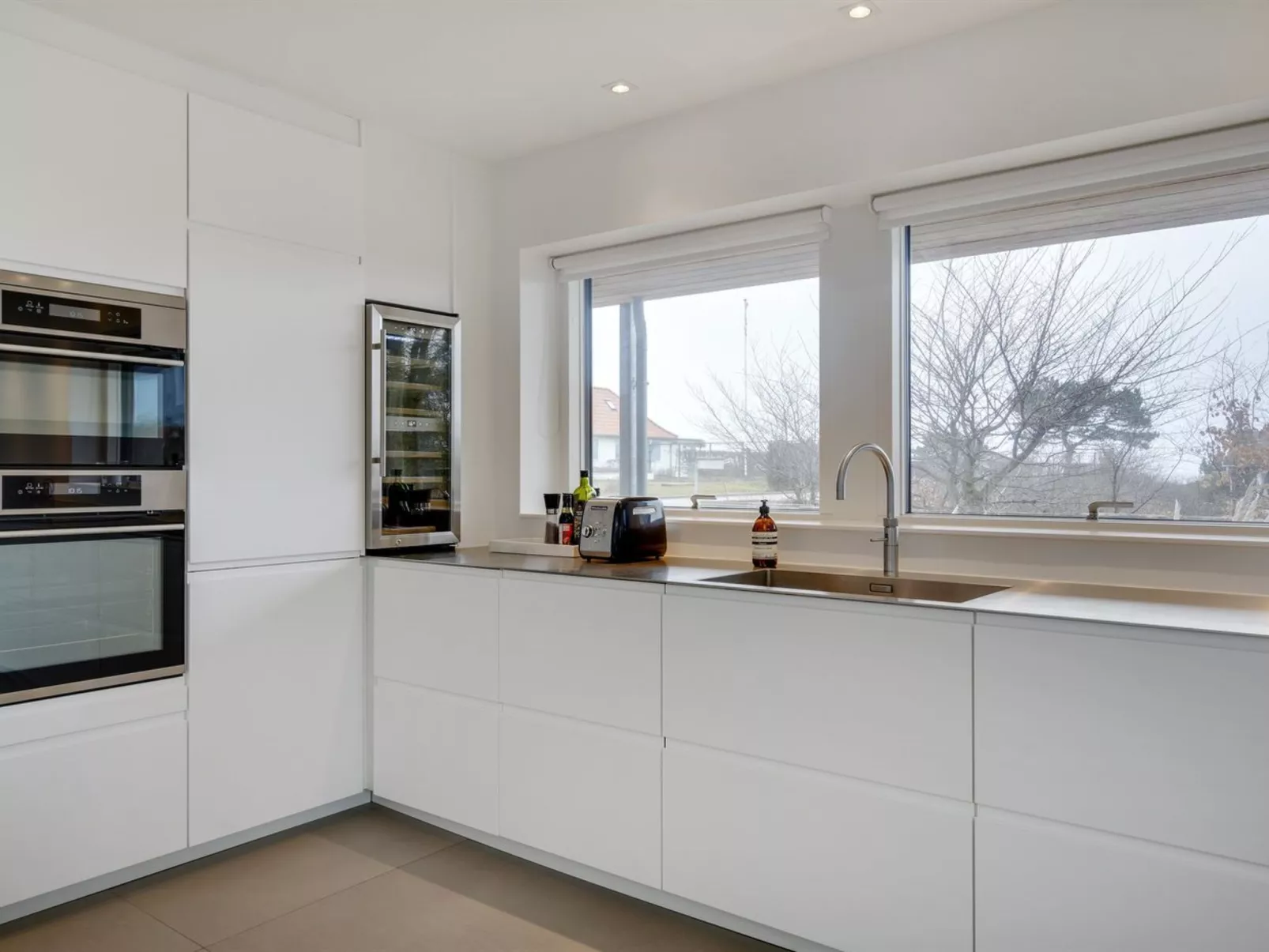 "Ebke" - 70m from the sea-Binnen