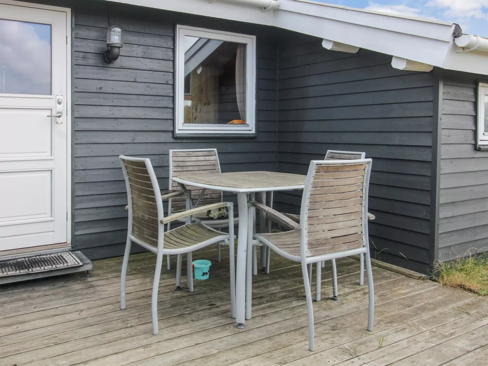 "Ami" - 200m from the sea-Buiten