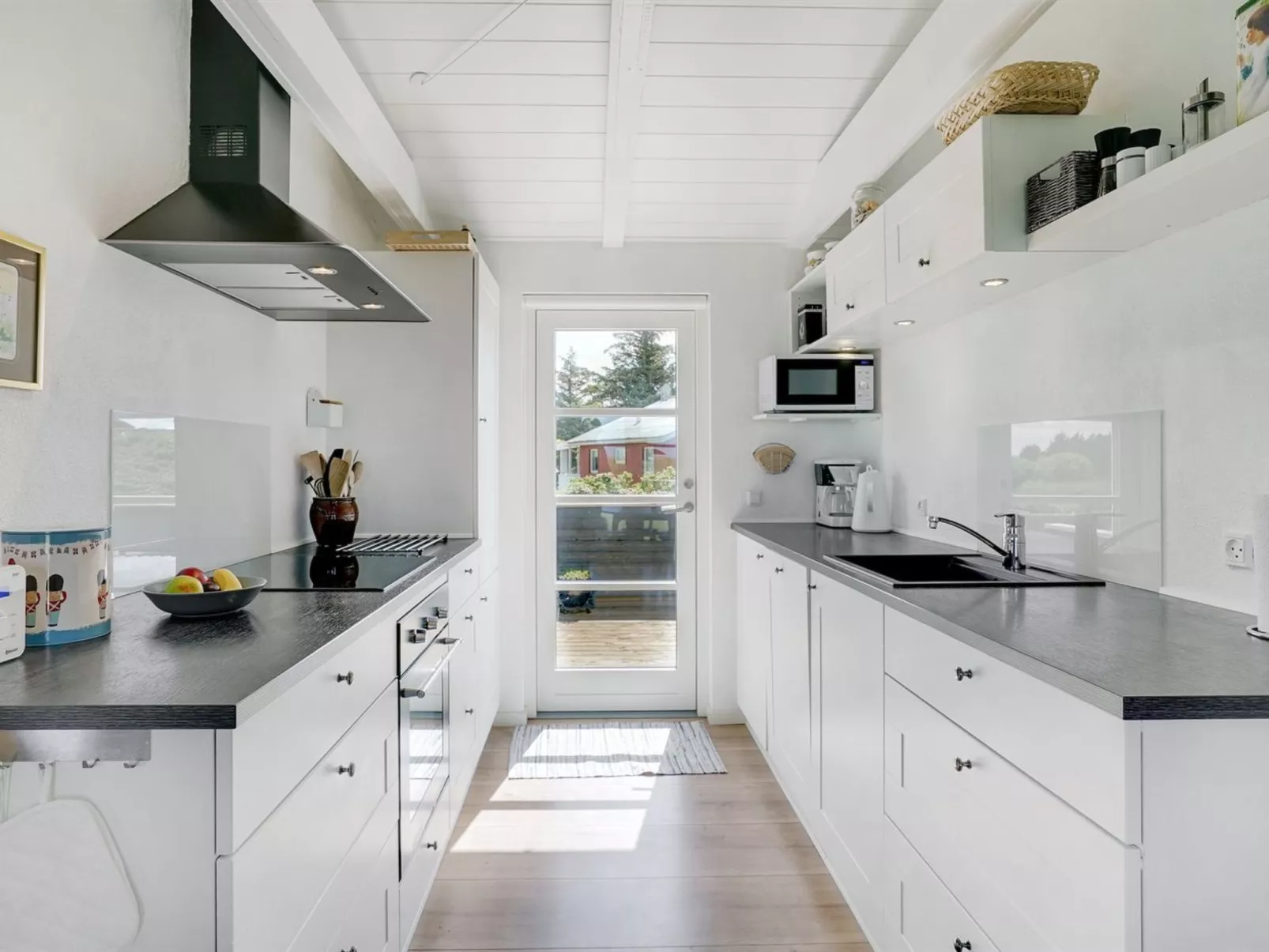 "Ortwin" - 300m from the sea-Binnen