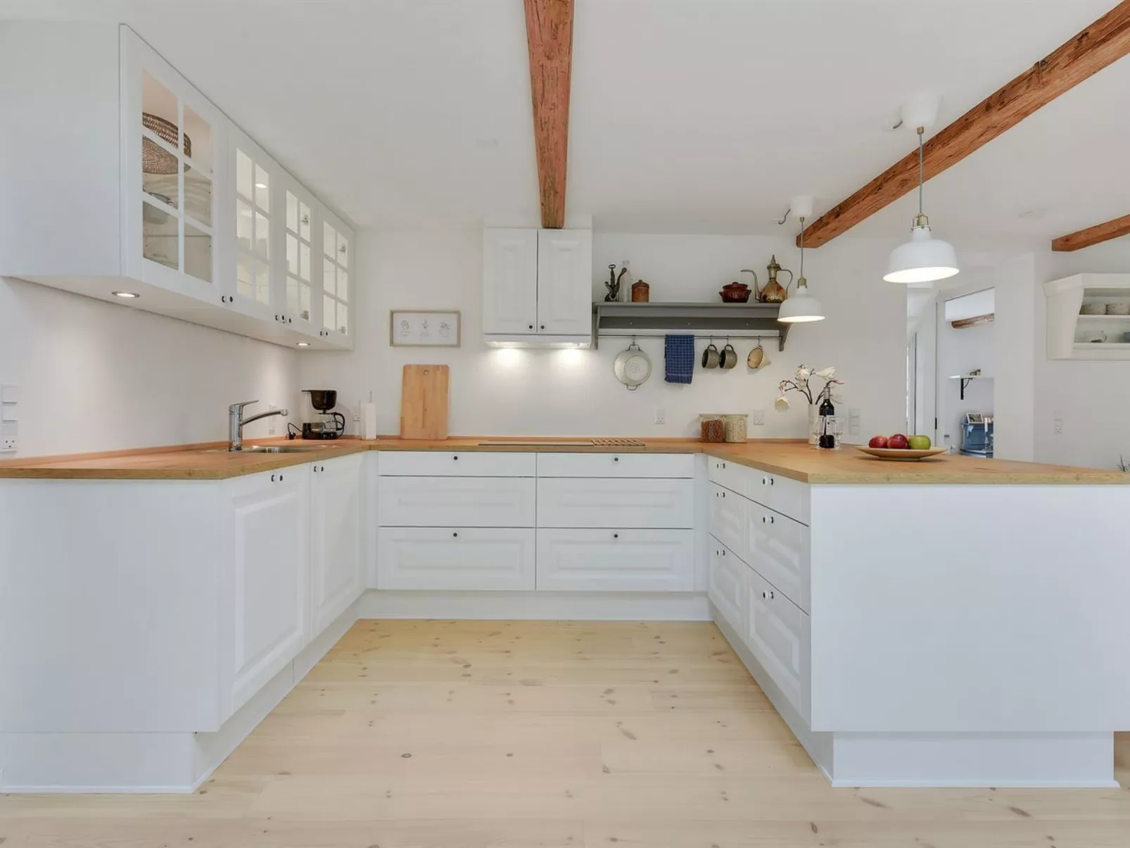 "Juhana" - 150m from the sea-Binnen