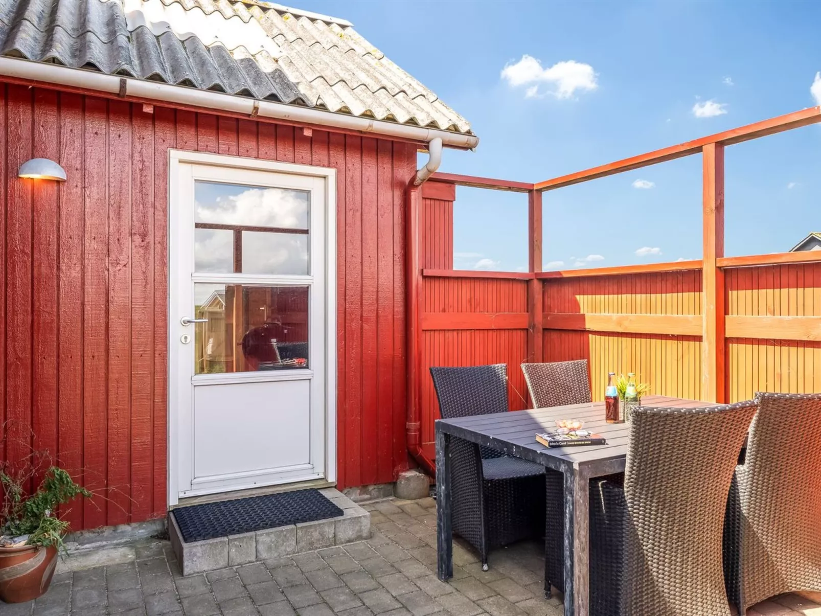 "Beatrice" - 150m from the sea-Buiten