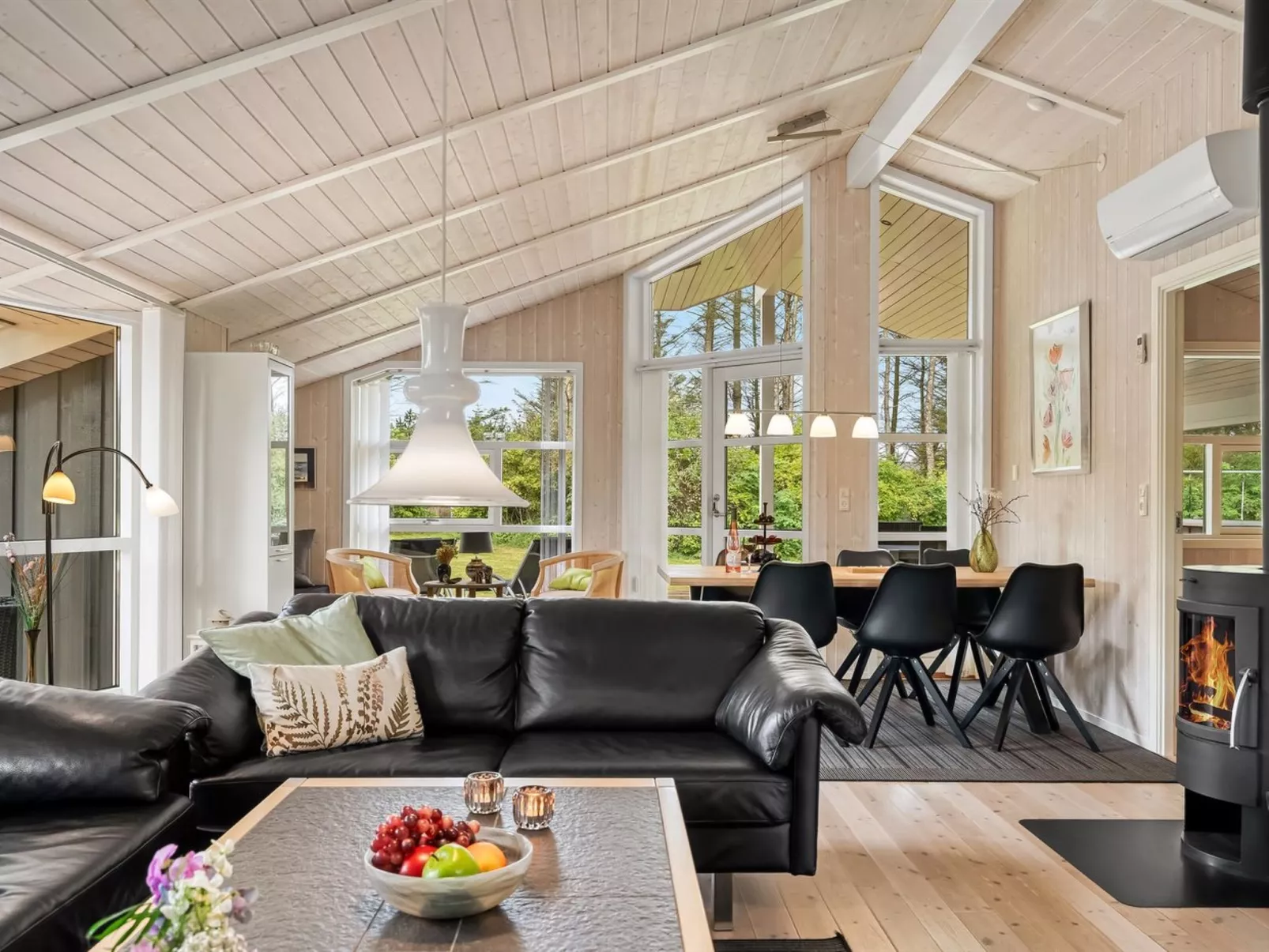 "Dimo" - 700m from the sea-Binnen