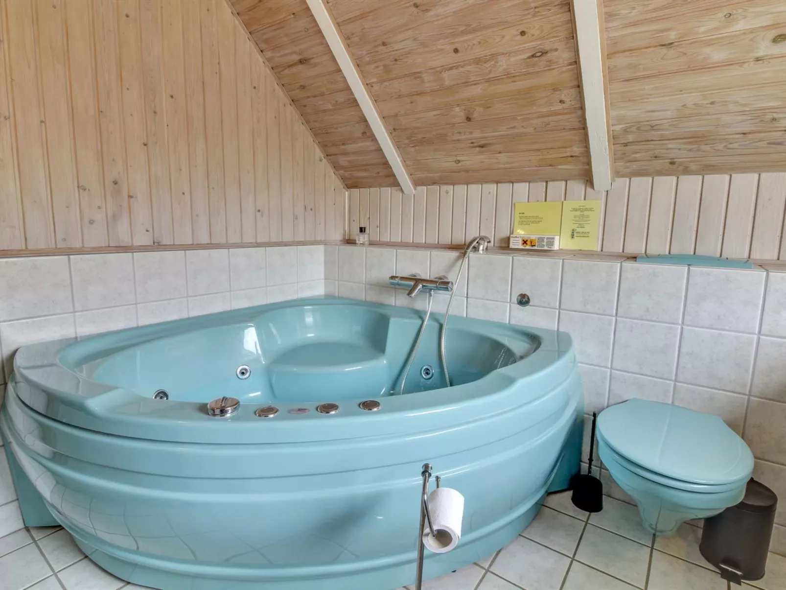 "Dida" - 3.1km from the sea-Binnen