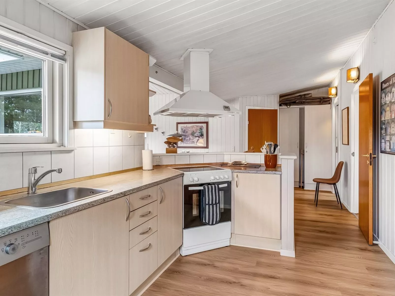 "Silva" - 3.9km from the sea-Binnen