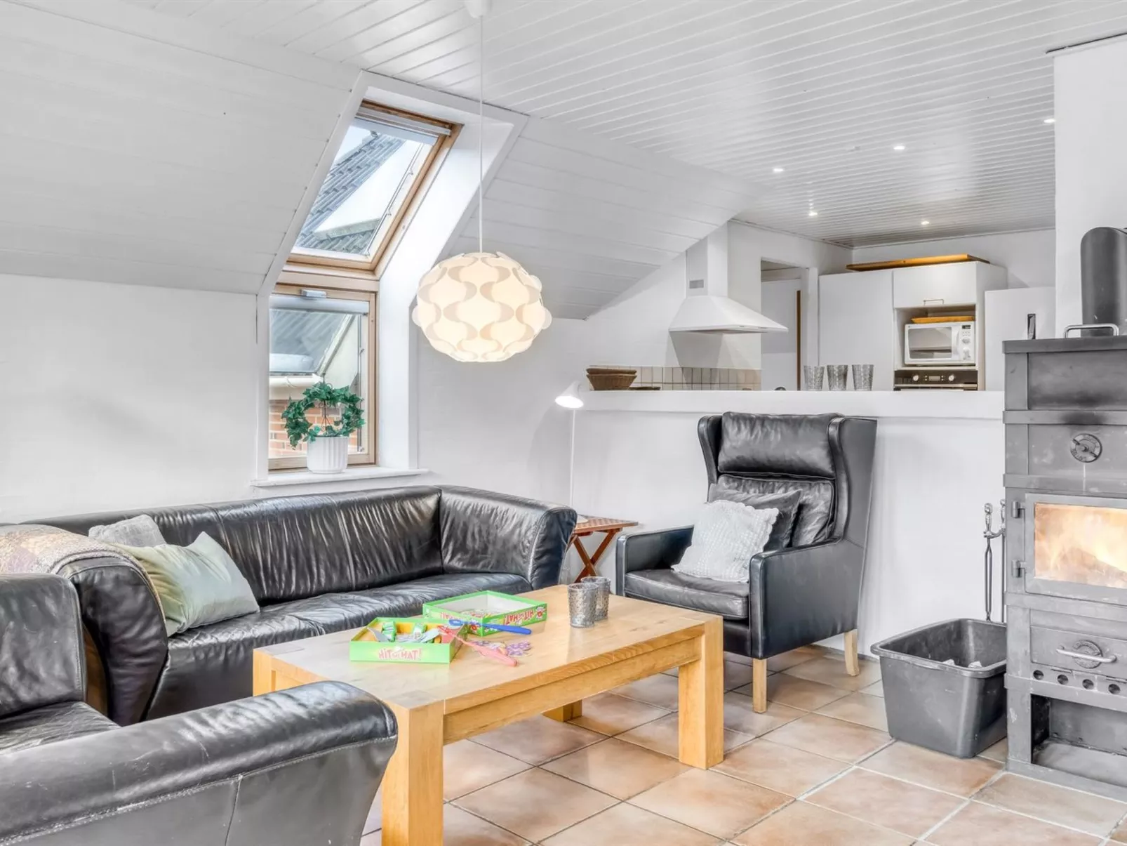 "Thythkil" - 3km from the sea-Binnen