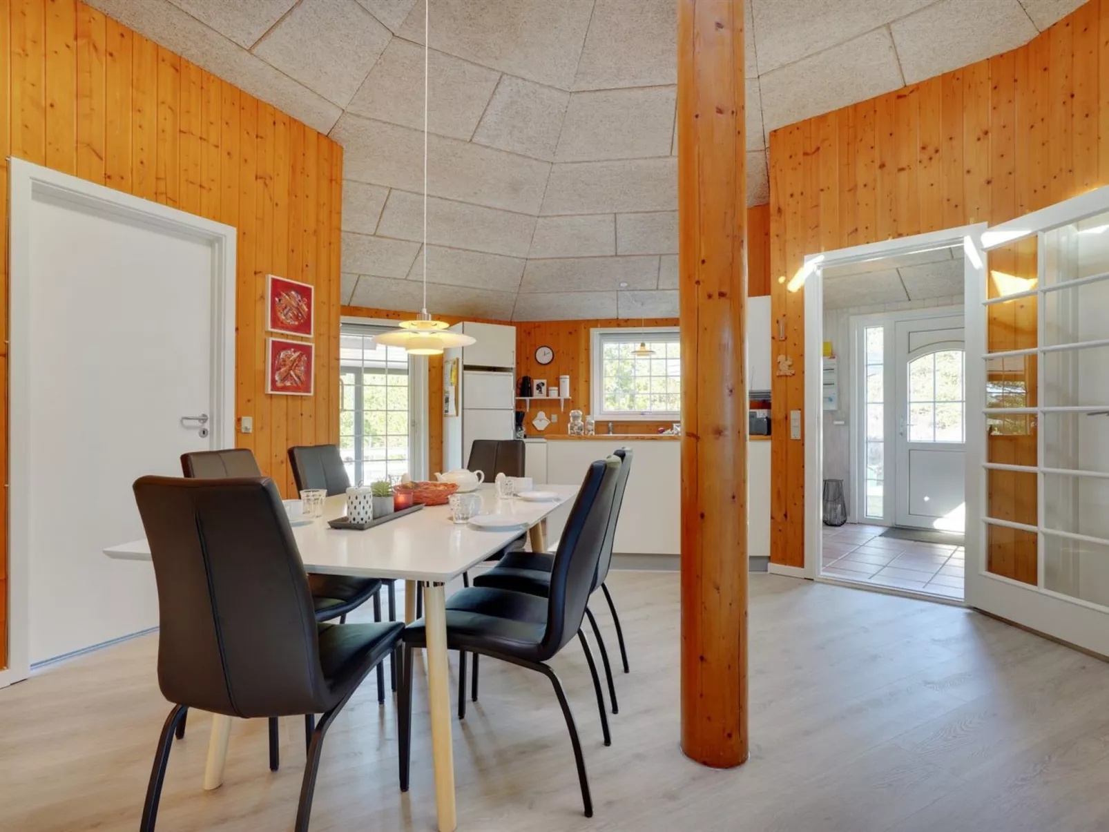 "Mariette" - 3.1km from the sea-Binnen