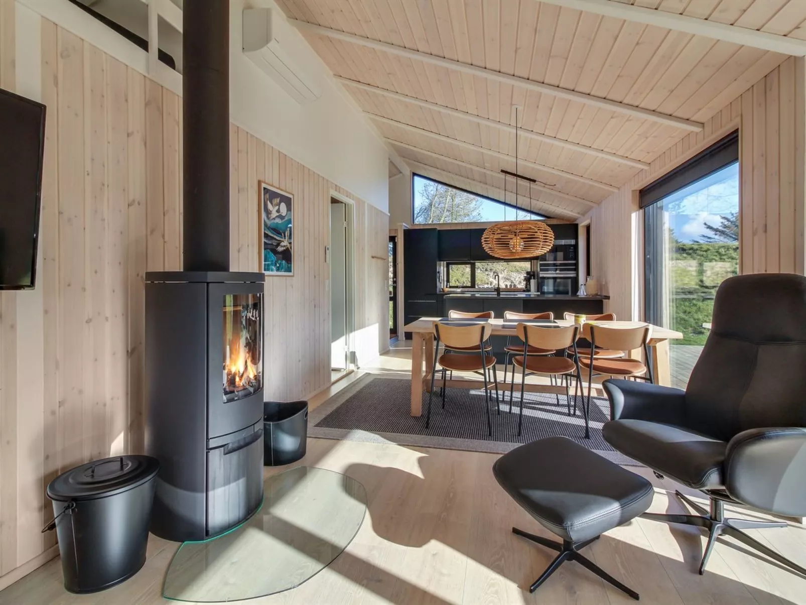 "Vanamo" - 300m from the sea-Binnen