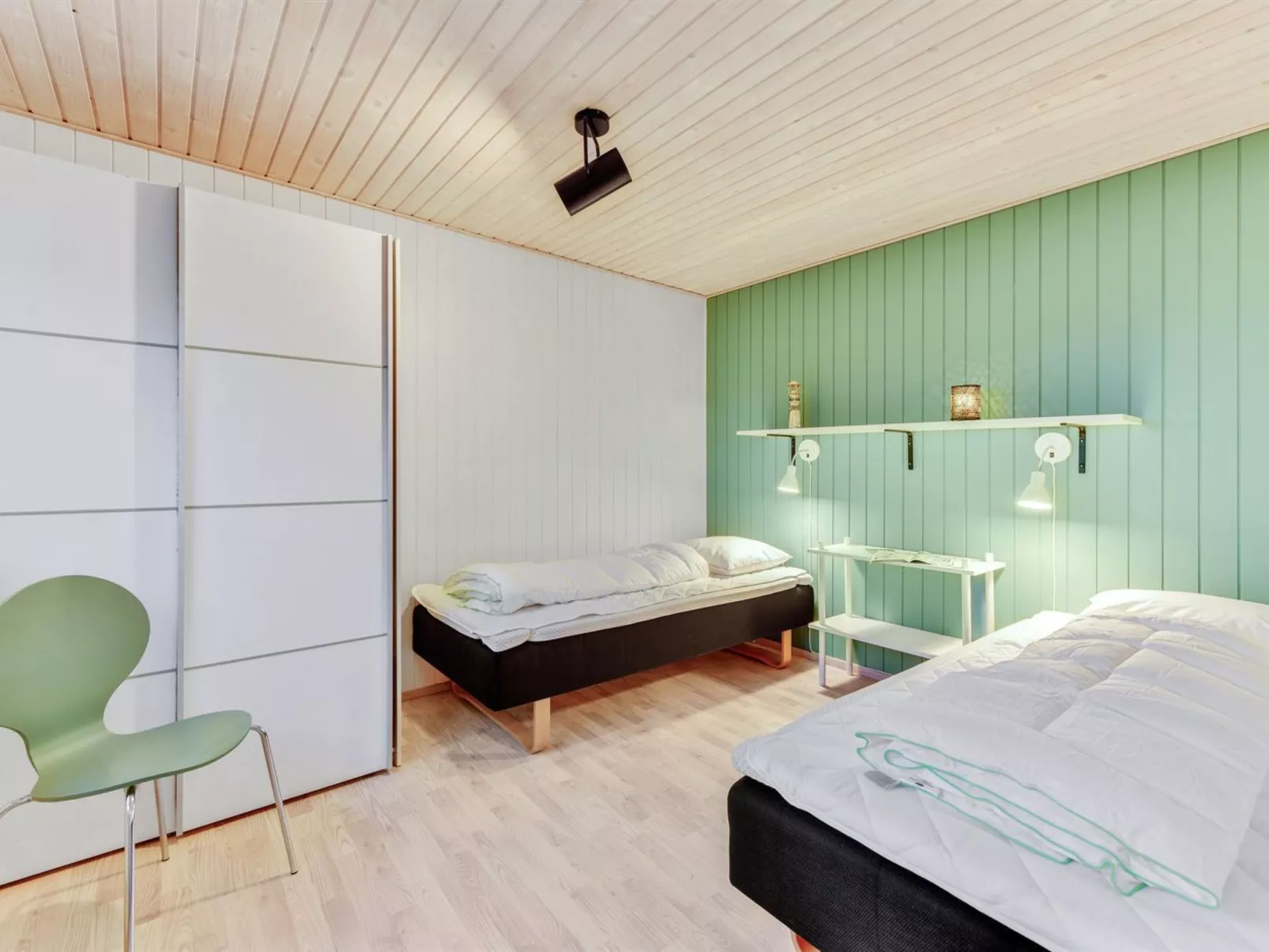 "Withger" - 300m from the sea-Binnen