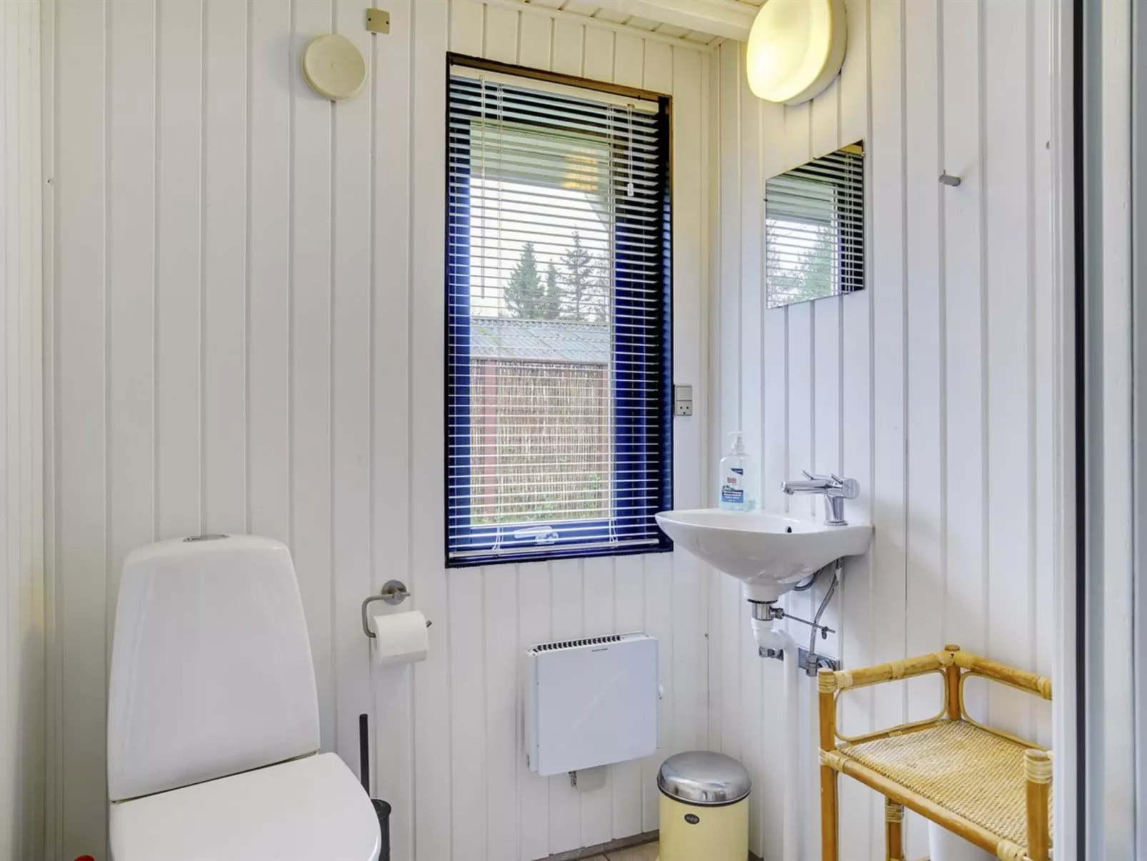 "Aimi" - 270m from the sea-Binnen