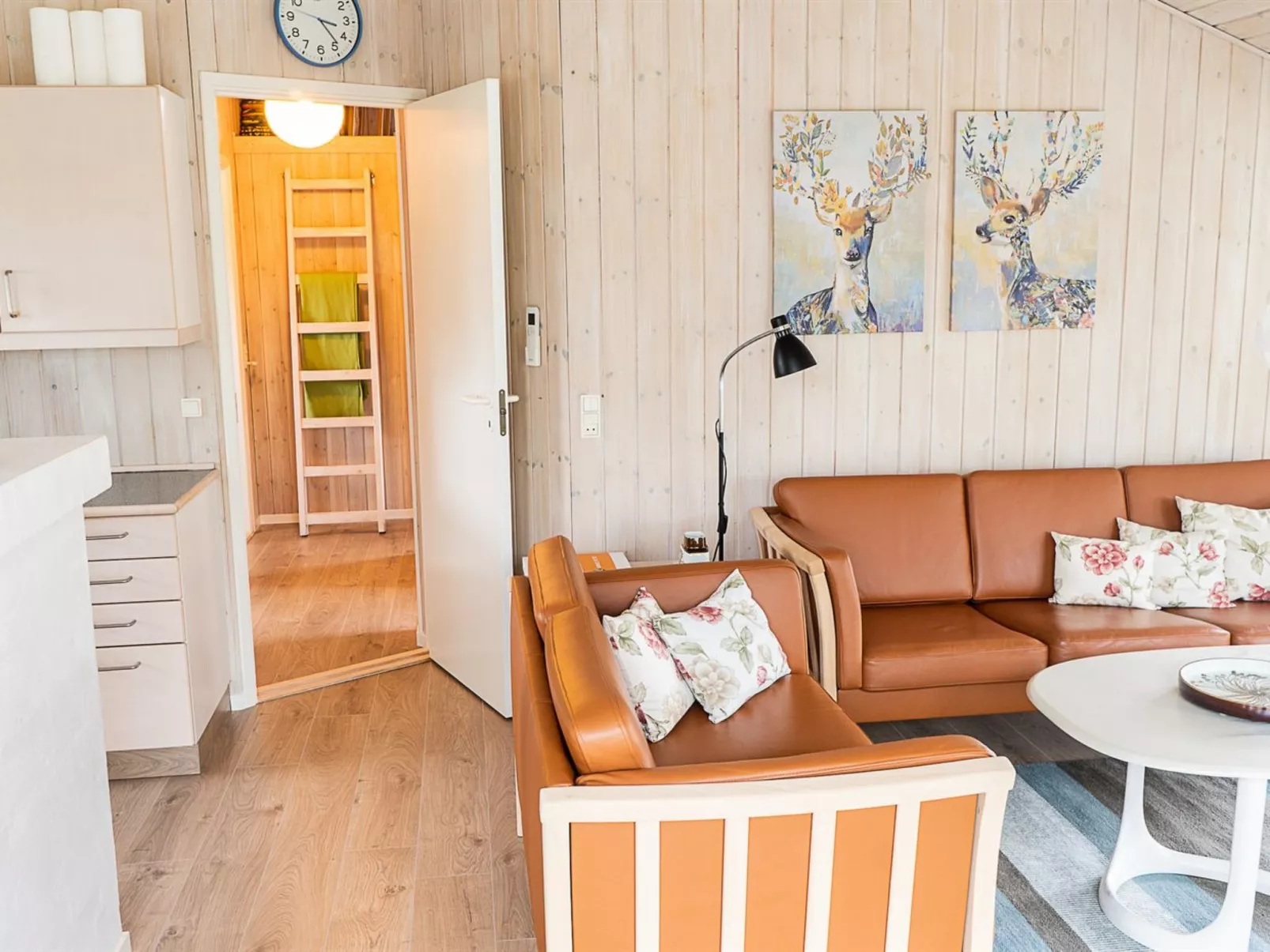 "Mila" - 750m from the sea-Binnen