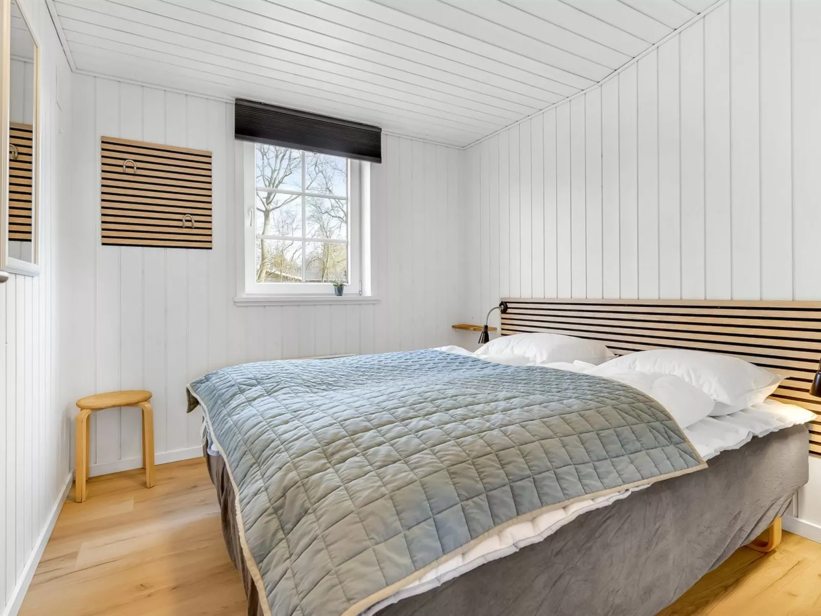 "Alfrida" - 1.5km from the sea-Binnen