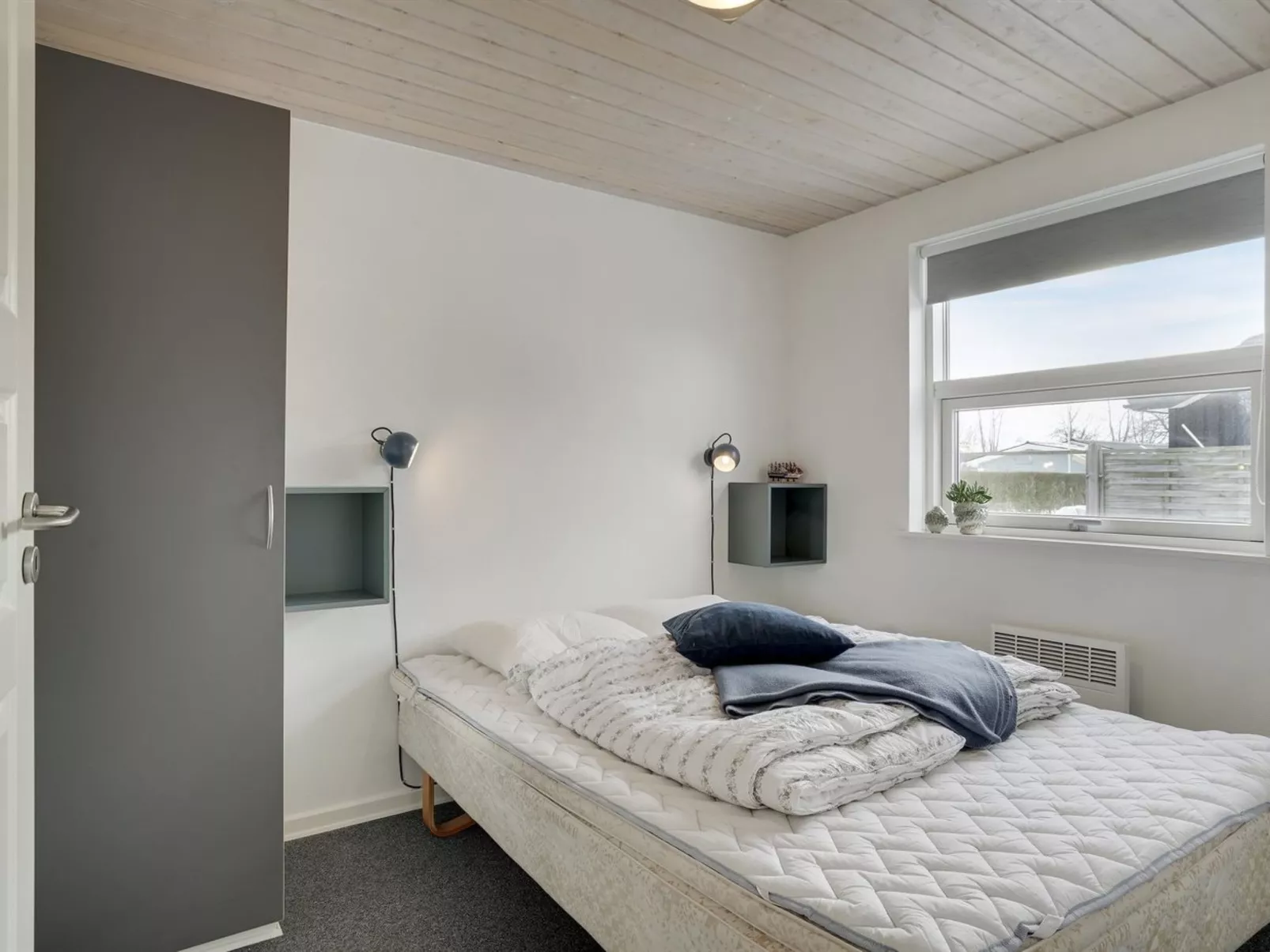 "Thorwith" - 150m from the sea-Binnen