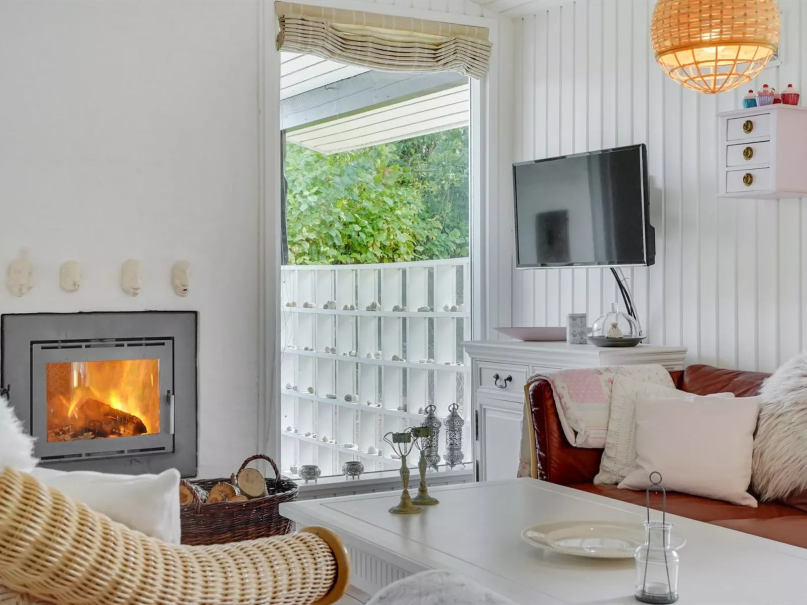 "Suoma" - 400m to the fjord-Binnen