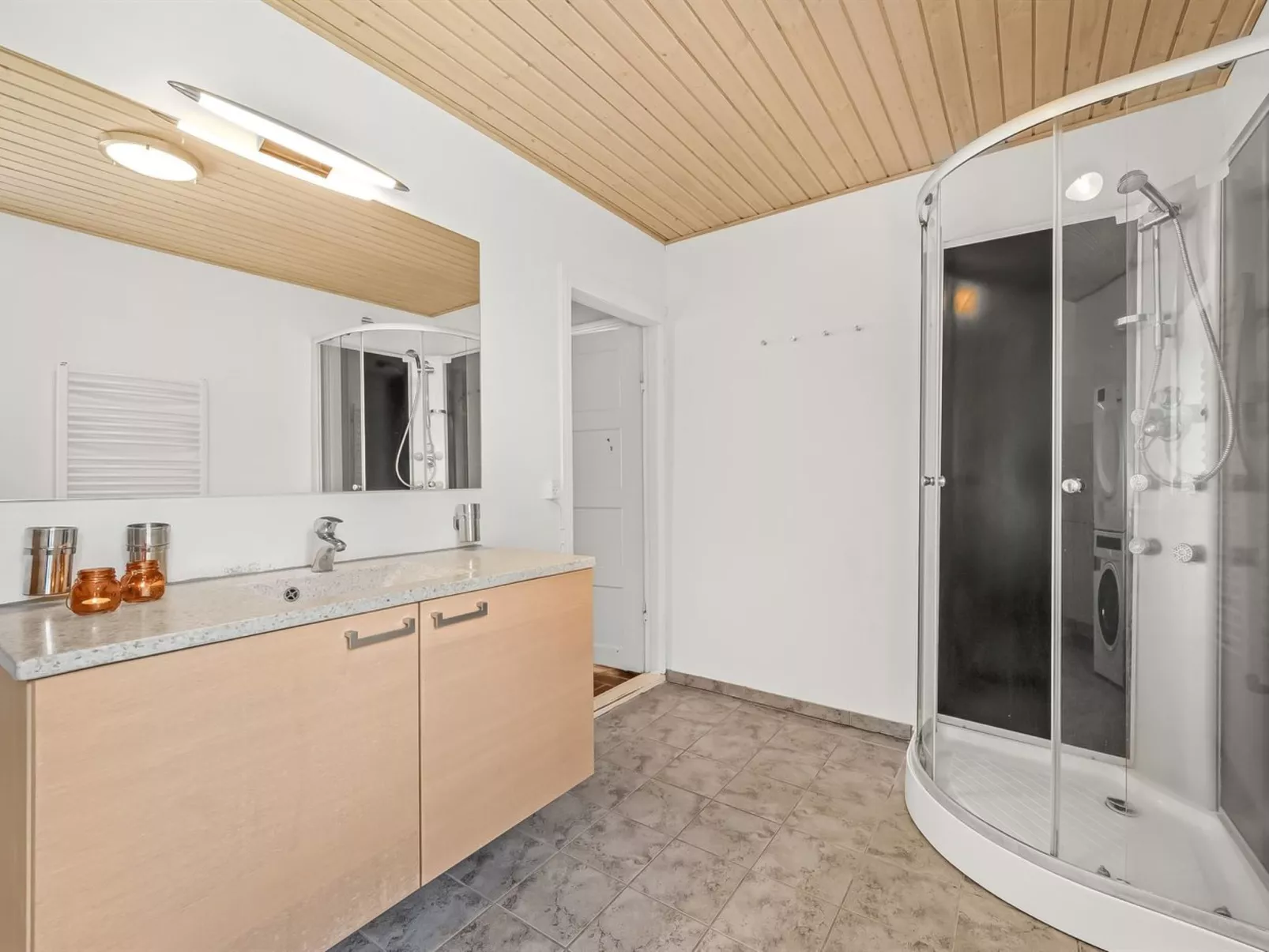 "Urte" -  from the sea-Binnen