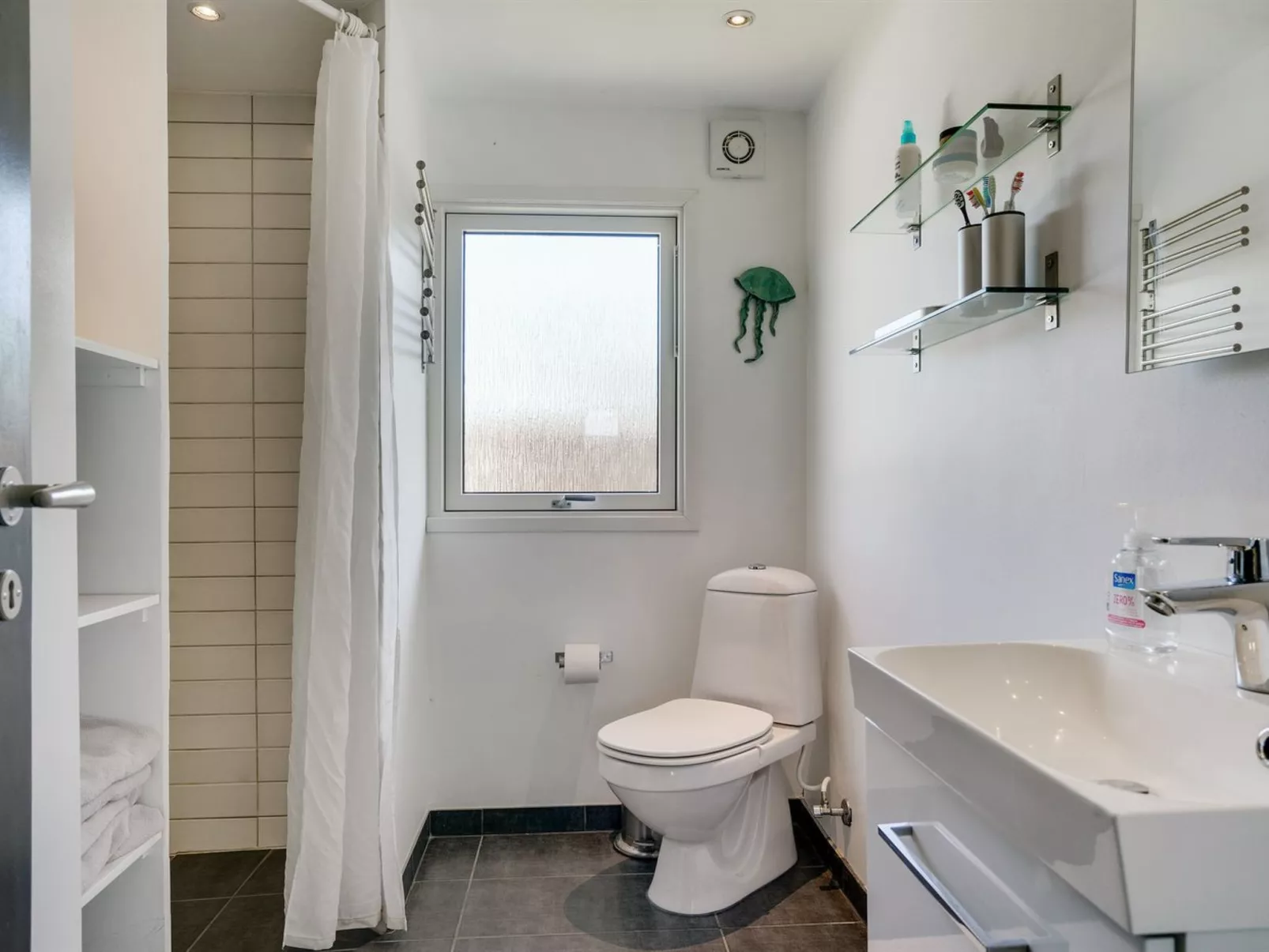 "Sighwith" - 500m from the sea-Binnen