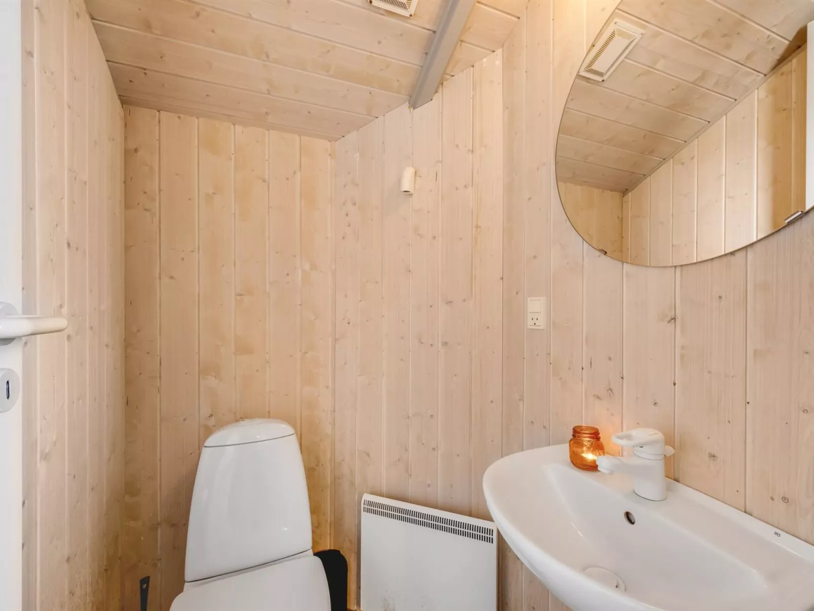 "Tuure" -  from the sea-Binnen