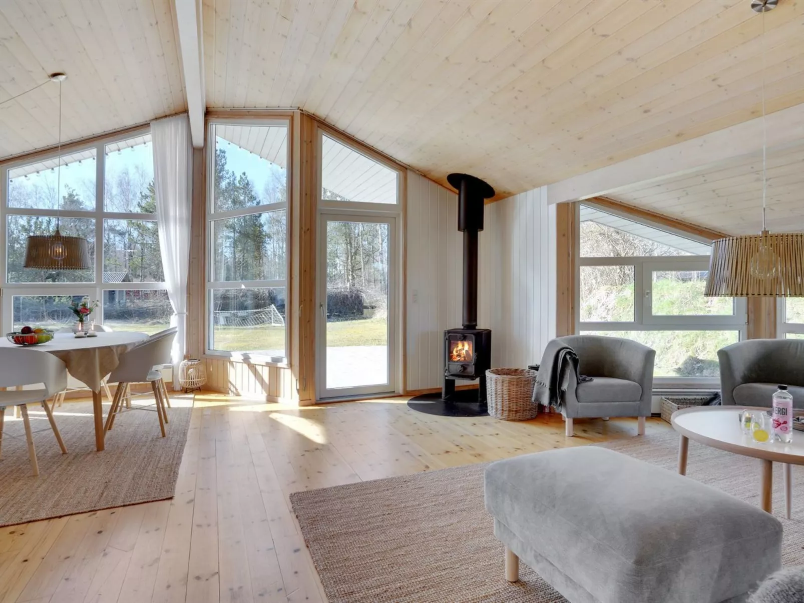 "Mika" - 1km from the sea-Binnen