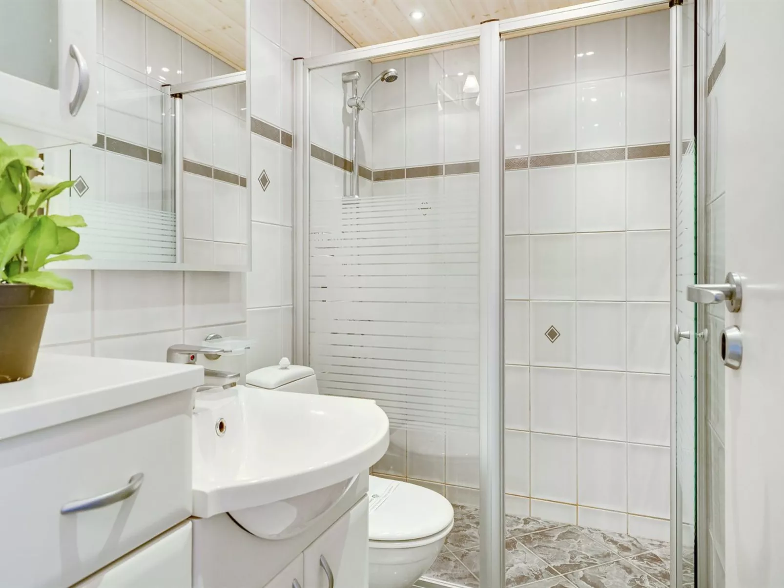 "Benite" - 50m from the sea-Binnen