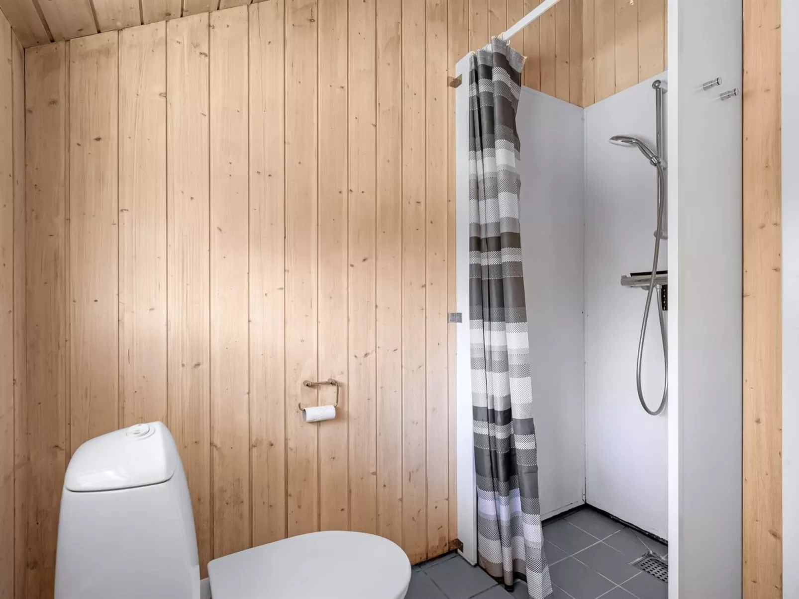 "Snefrid" - 12km from the sea-Binnen