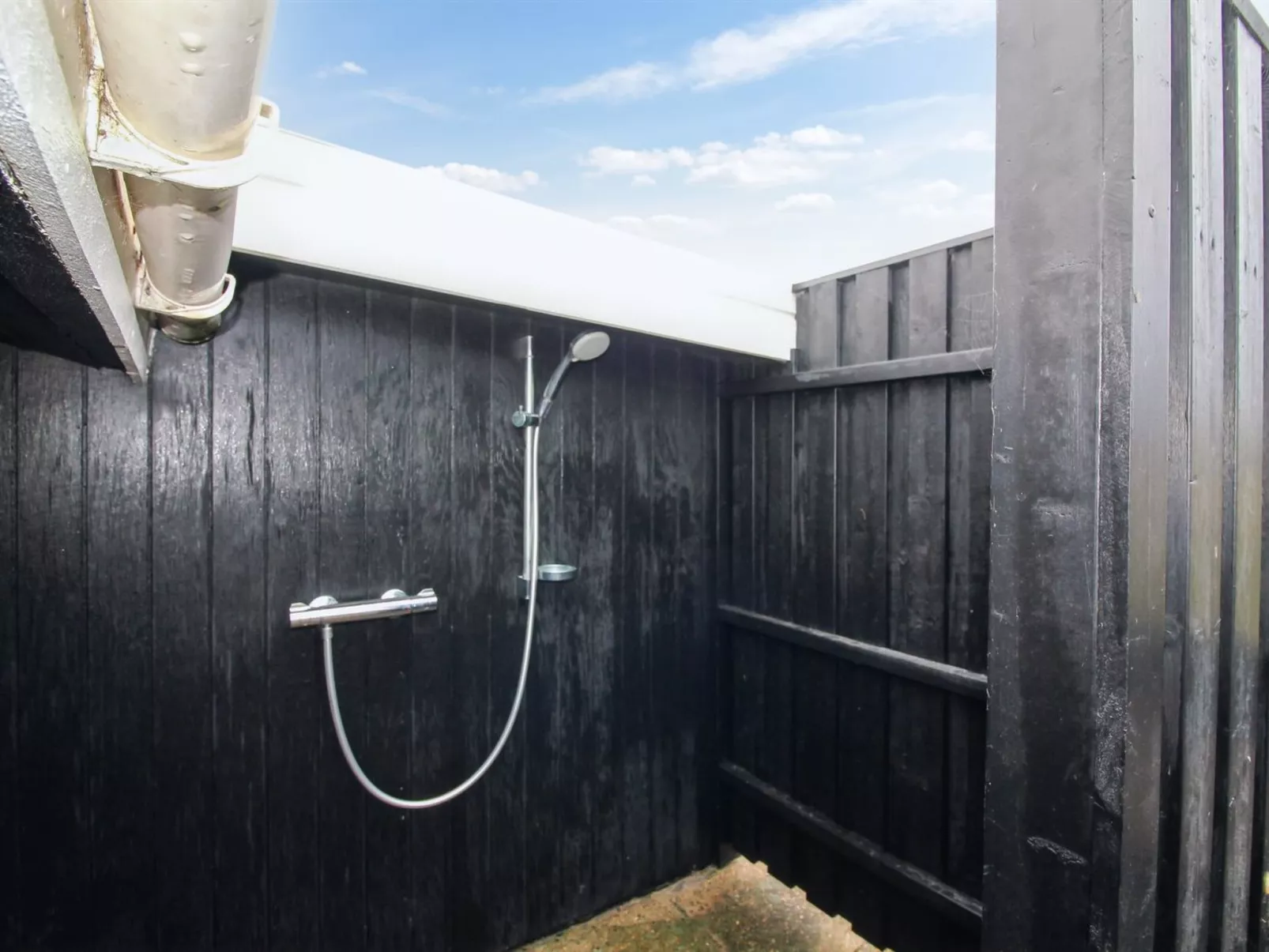 "Adina" - 50m from the sea-Buiten