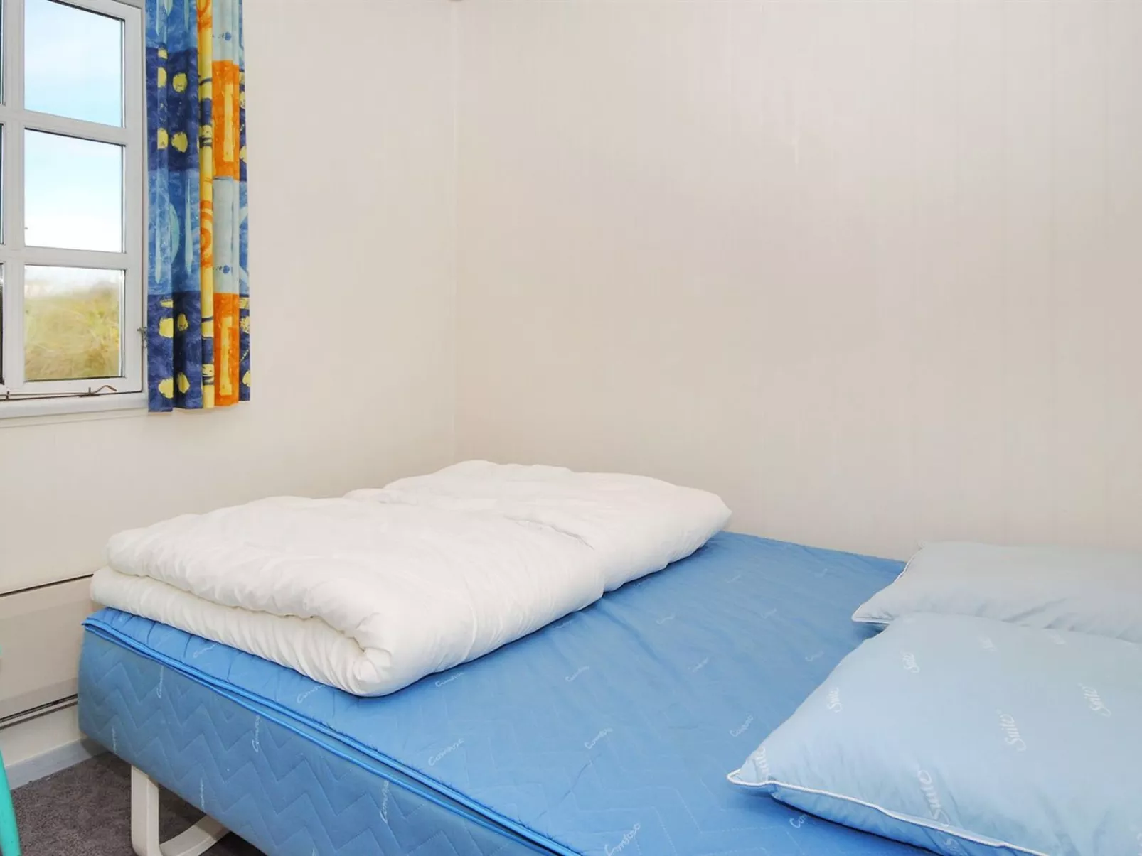 "Katha" -  from the sea-Binnen