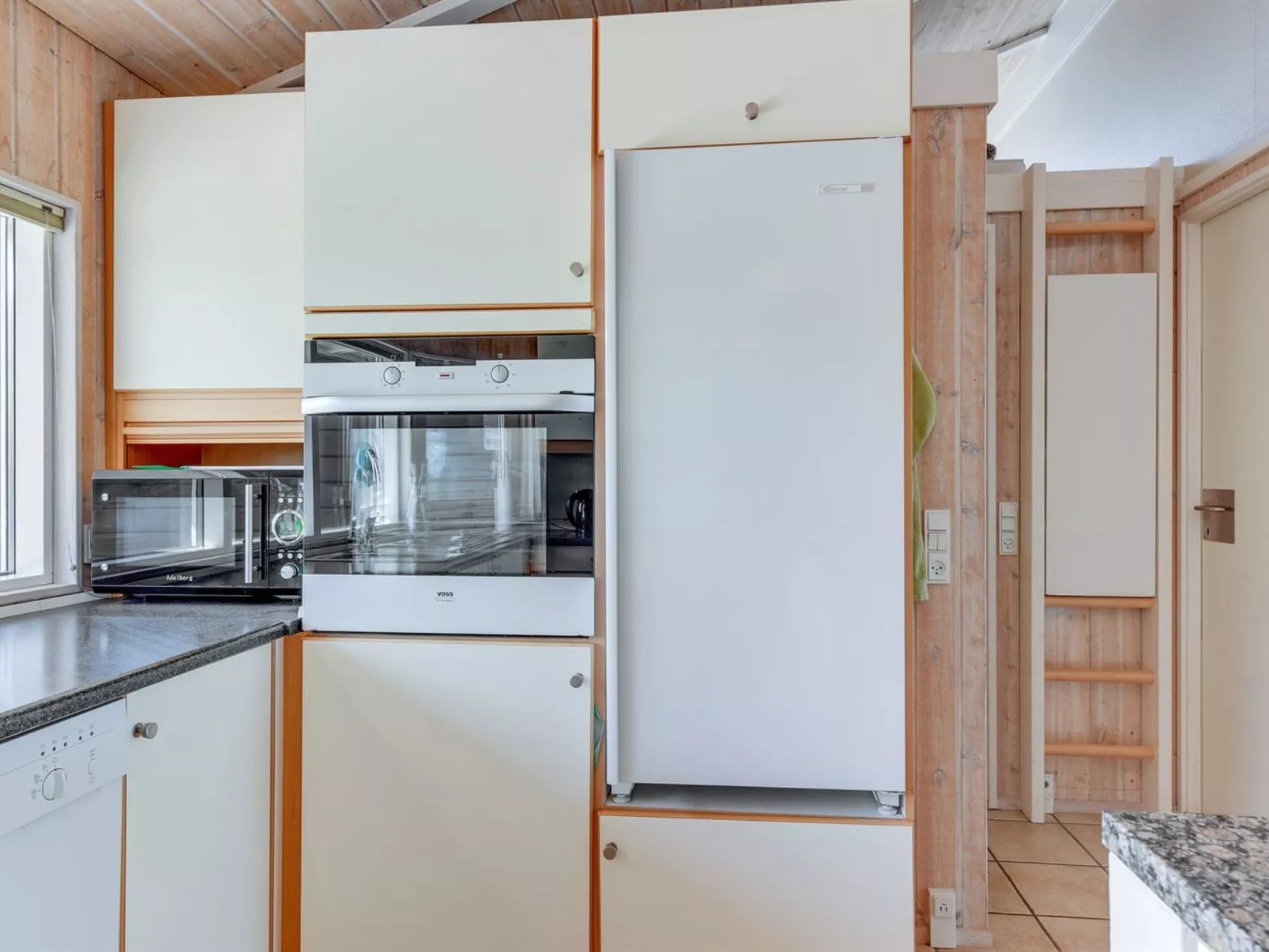 "Rink" - 150m from the sea-Binnen