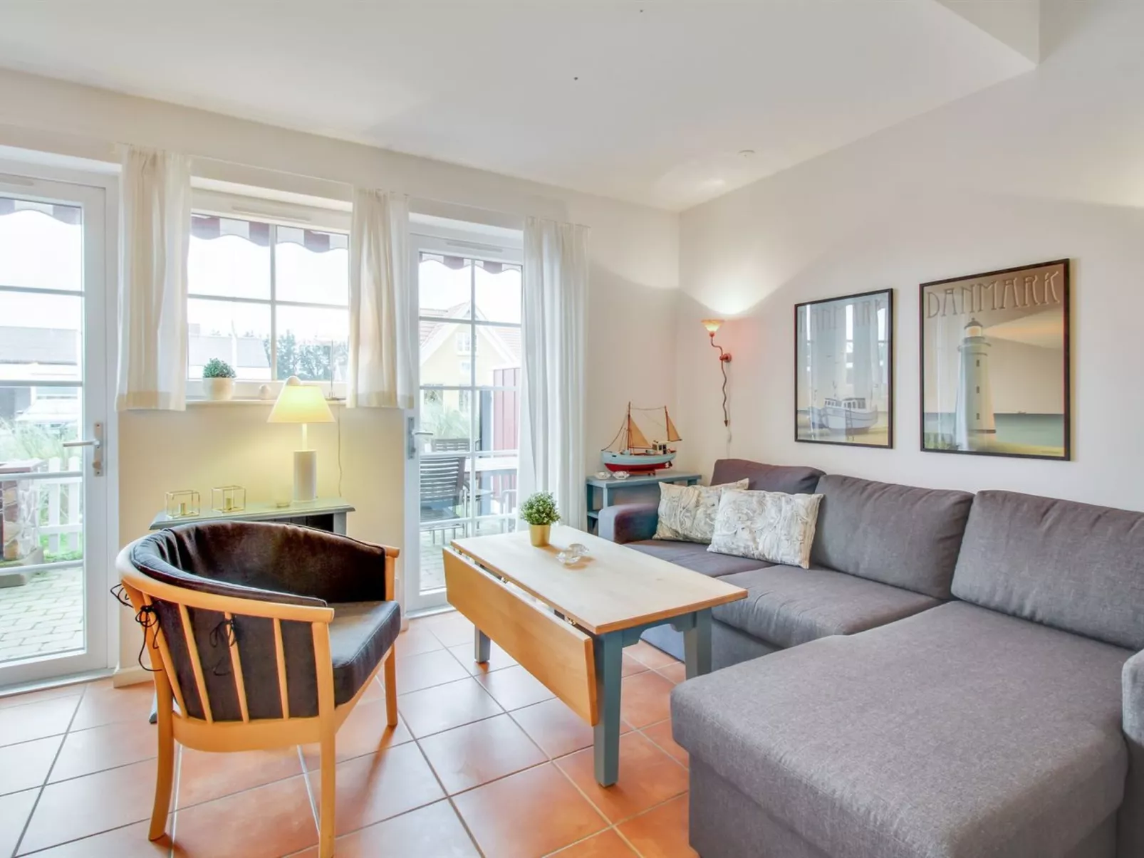 "Guthir" - 1.2km from the sea-Binnen