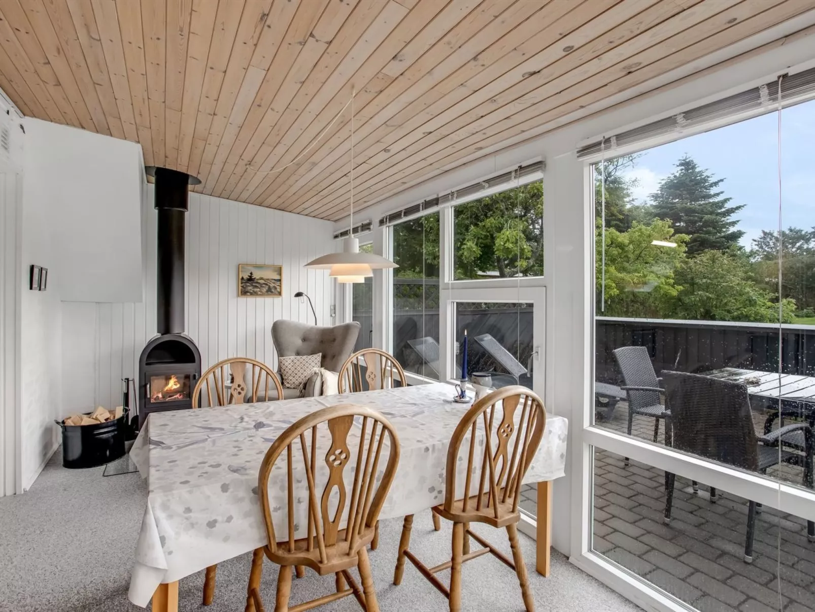 "Siouxsie" - 500m from the sea-Binnen