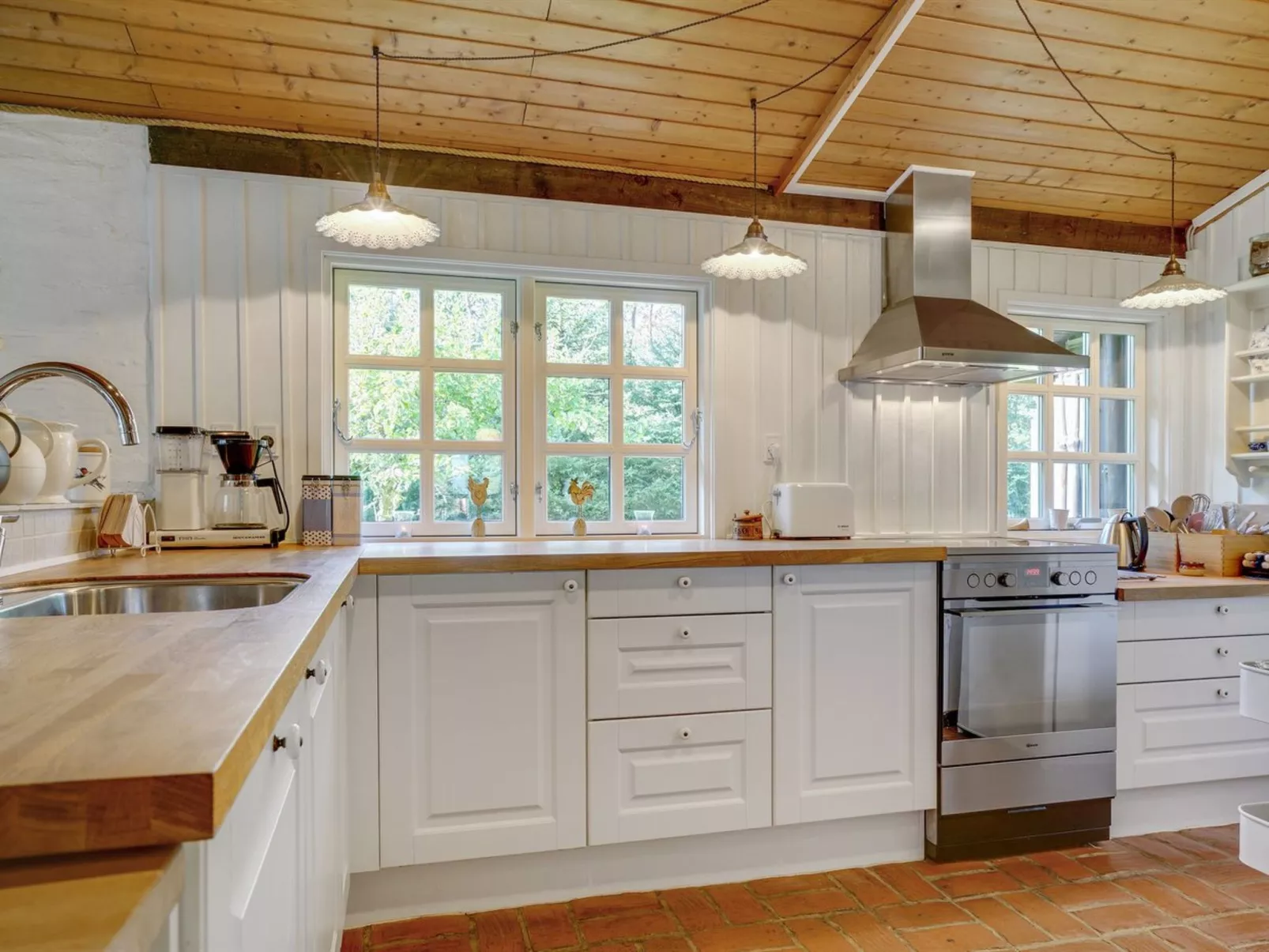 "Arnborg" - 2km from the sea-Binnen