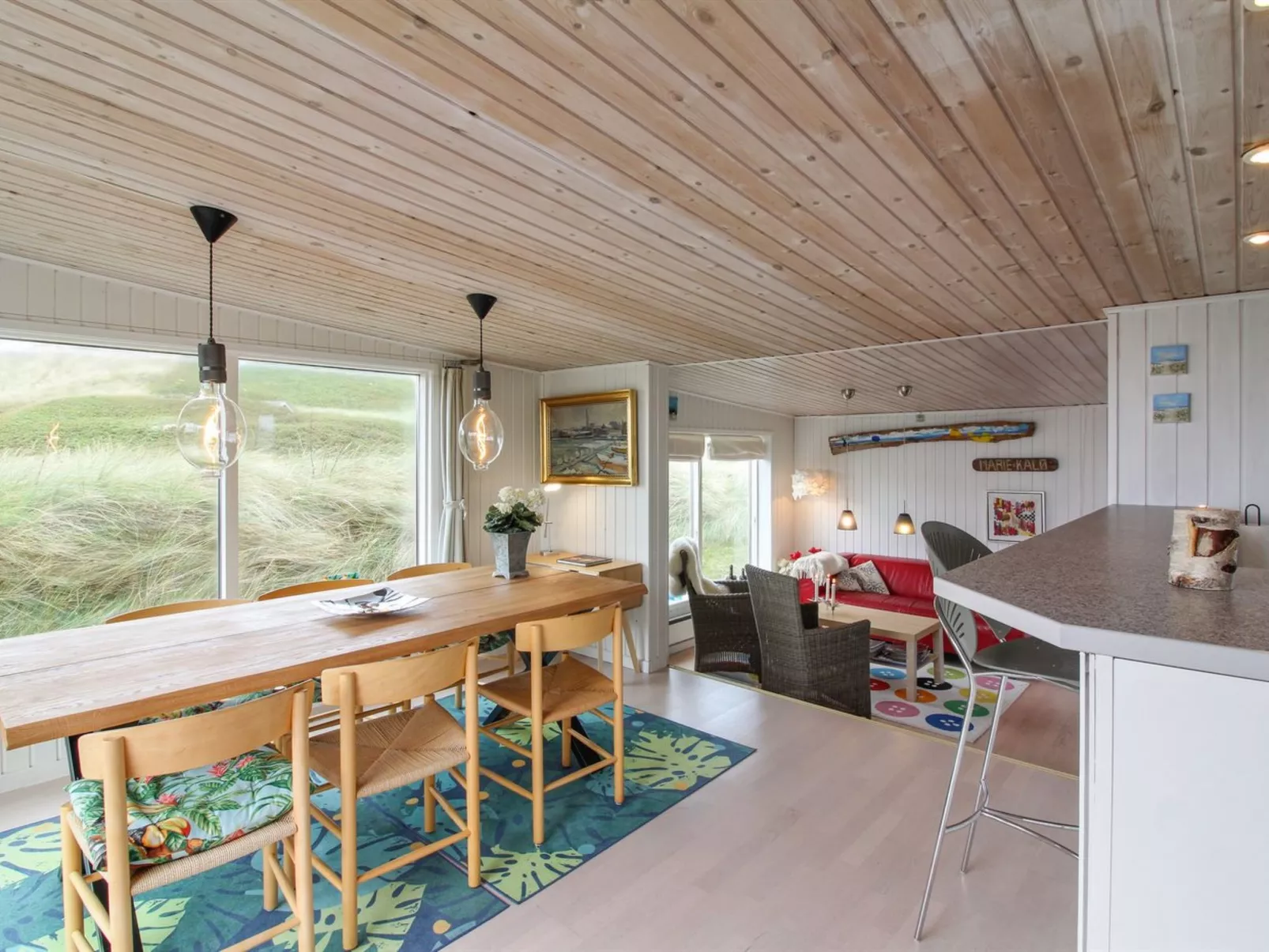 "Dyveke" - 220m from the sea-Binnen