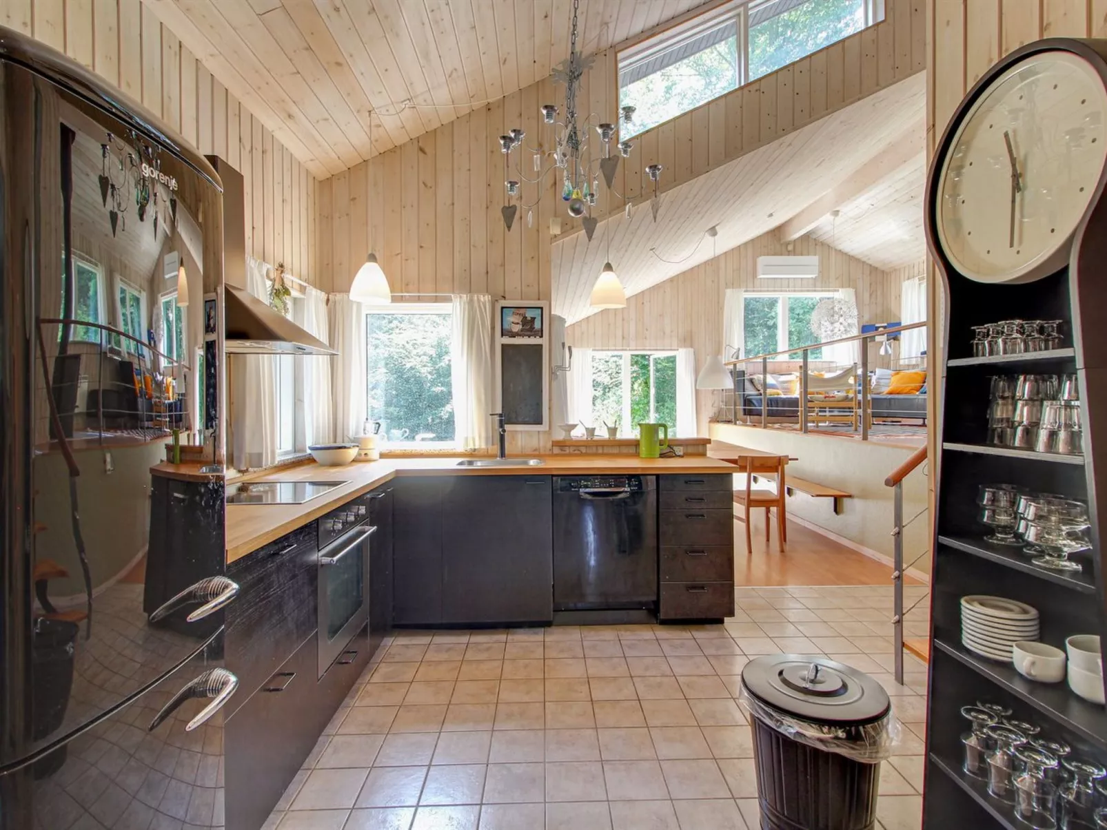 "Ernestina" - 500m from the sea-Binnen