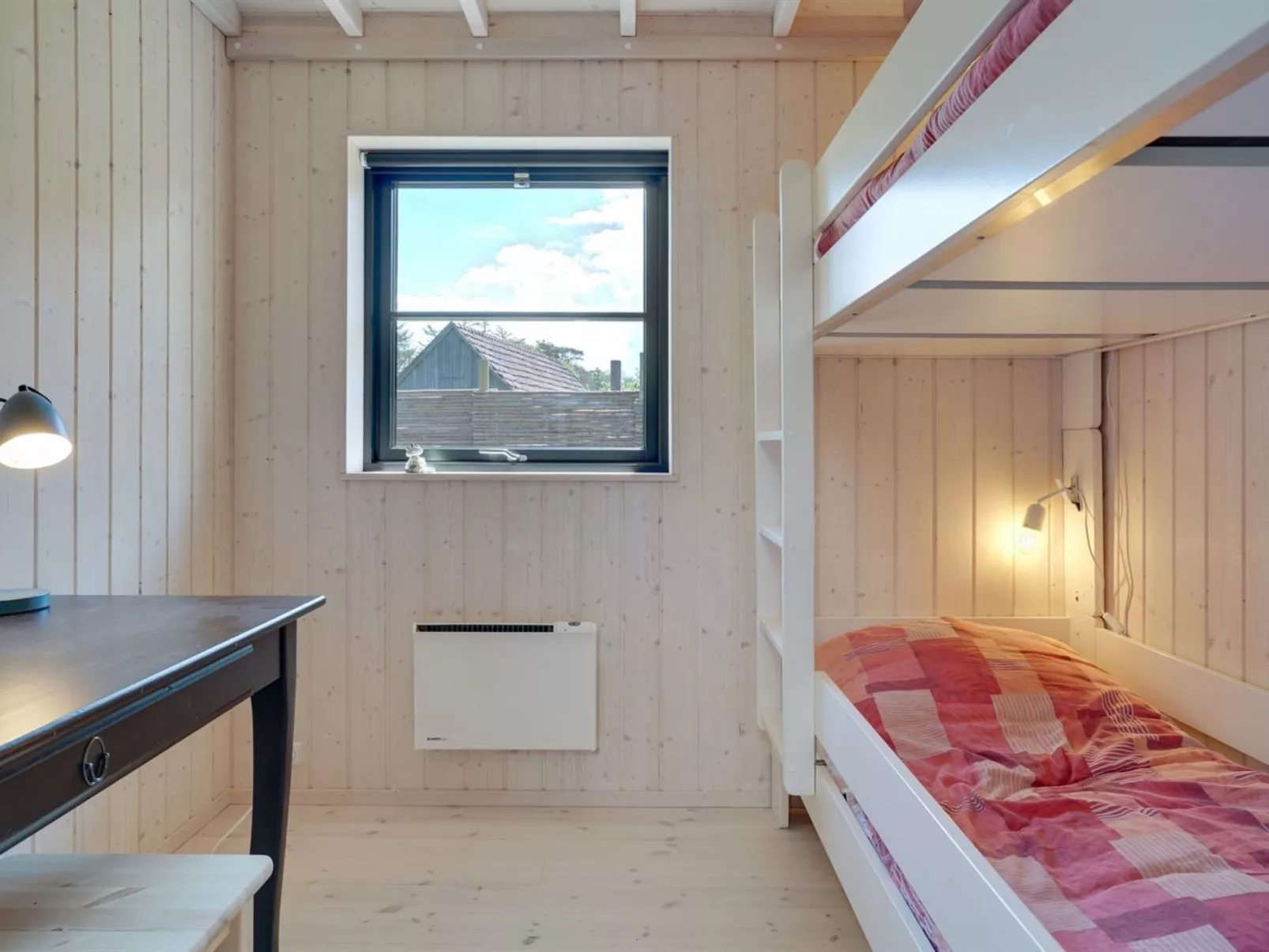 "Gunver" - 150m from the sea-Binnen