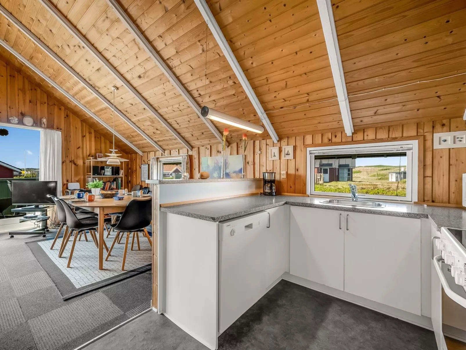 "Sofie" - 150m from the sea-Binnen