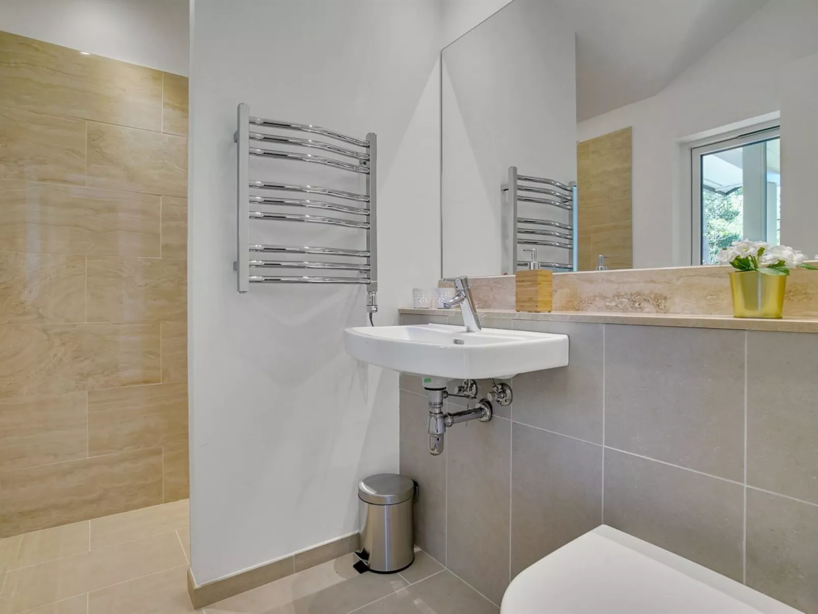 "Rikkie" - 150m to the fjord-Binnen