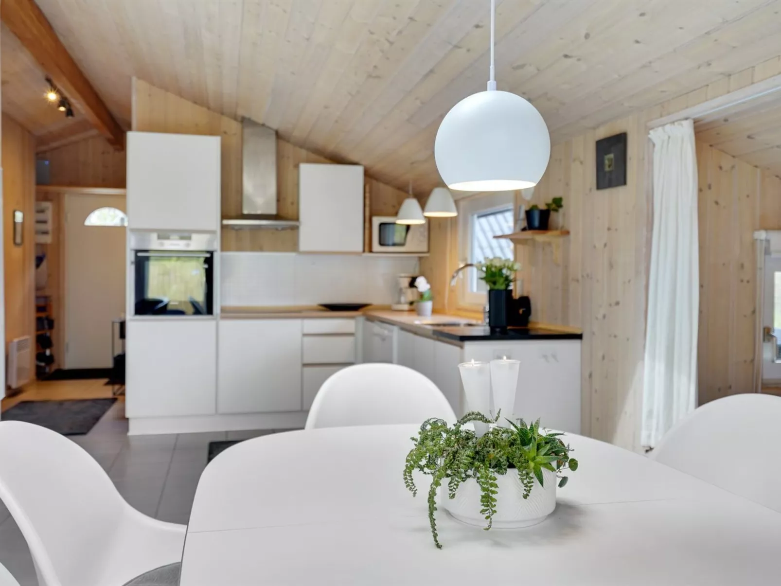 "Kea" - 30km from the sea-Binnen