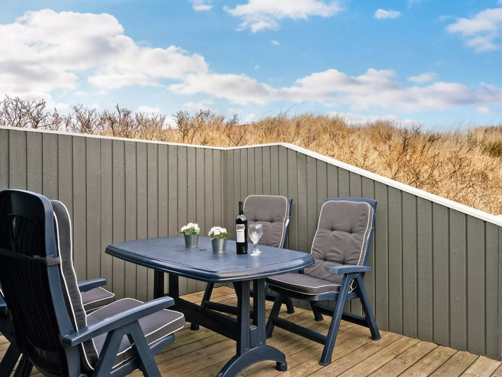 "Stojmena" - 200m from the sea-Buiten