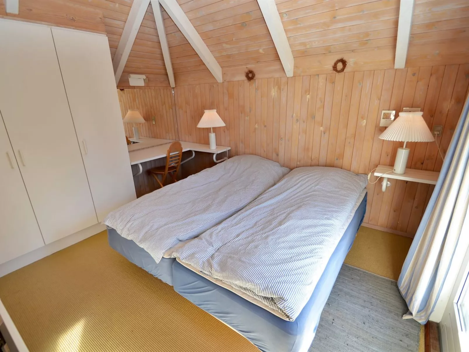 "Roulf" - 1.1km from the sea-Binnen