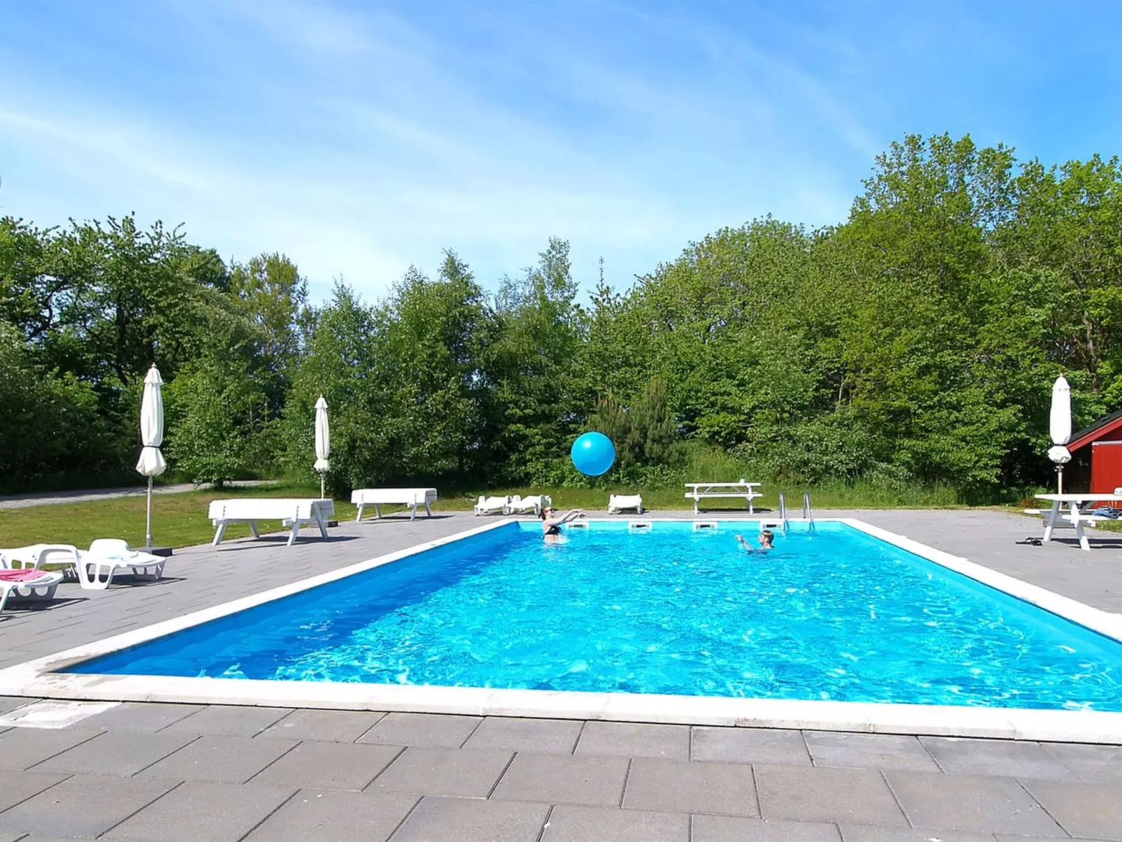 "Tom" - 125m from the sea-Buiten