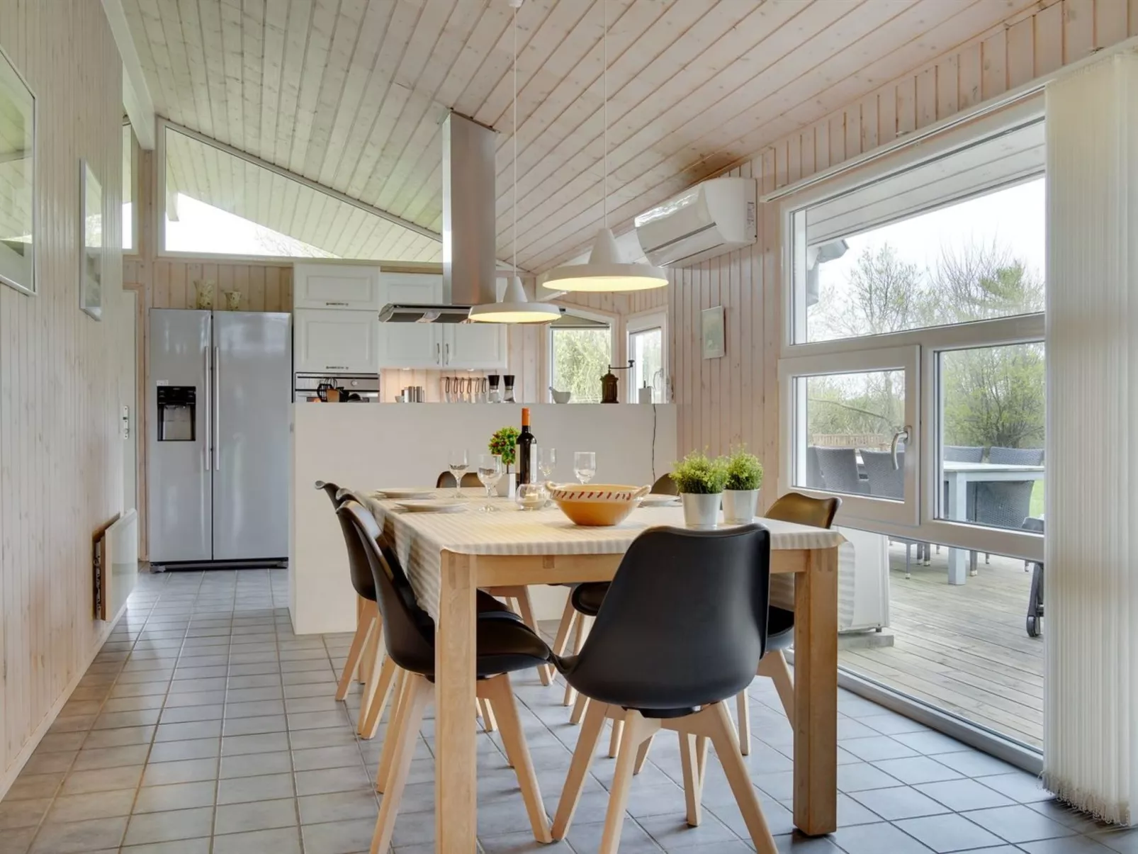 "Stanko" - 1.3km from the sea-Binnen