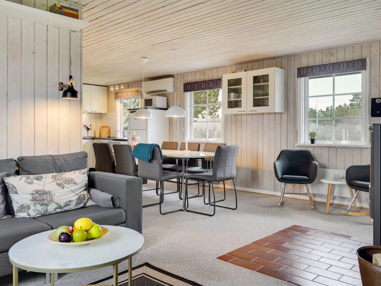 "Maikel" - 900m from the sea-Binnen