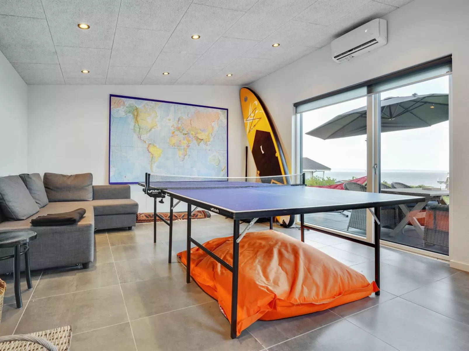 "Alyna" - 200m from the sea-Binnen