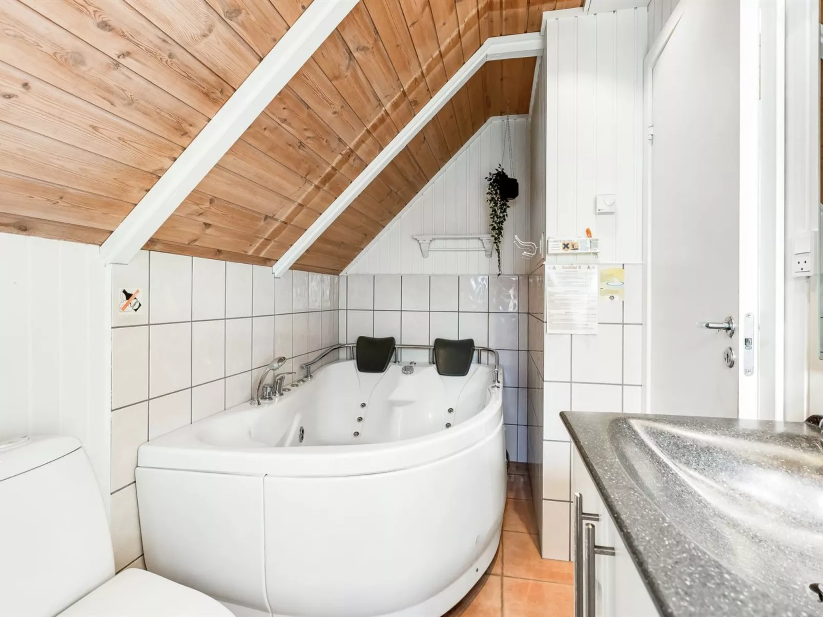 "Urpo" - 6km from the sea-Binnen