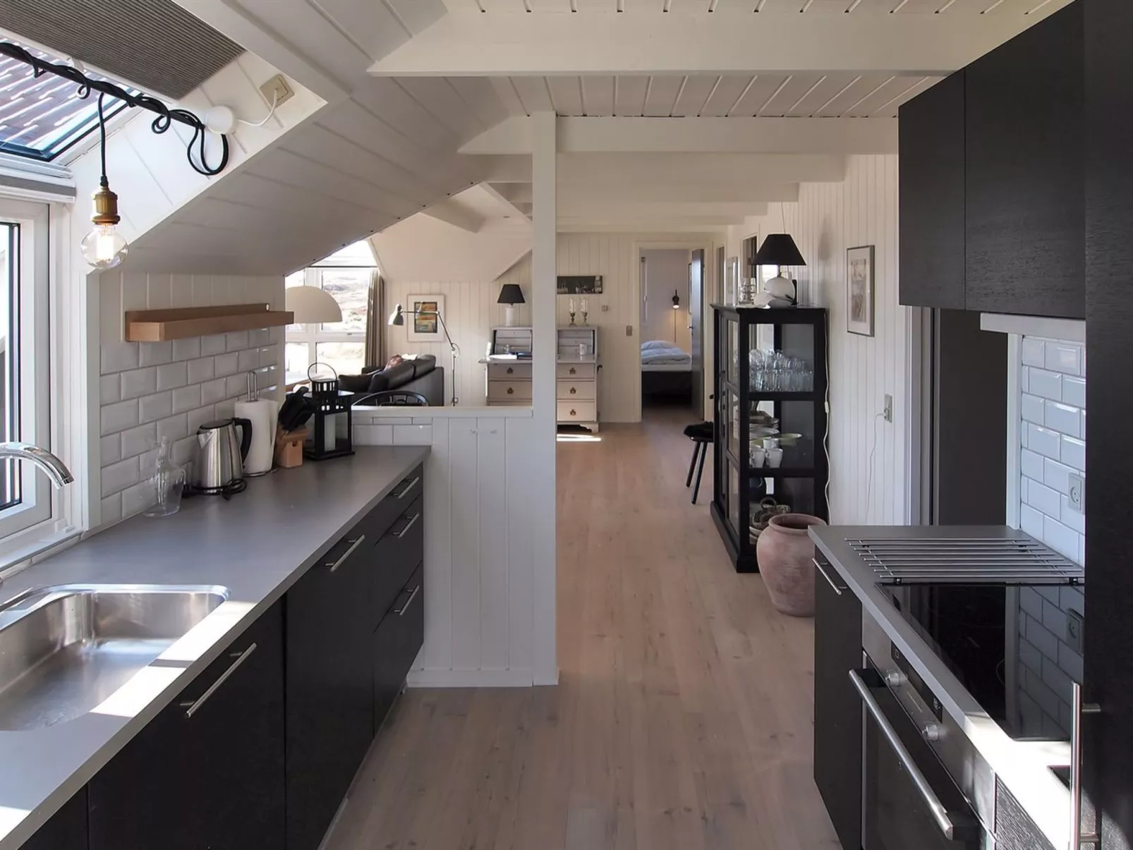 "Sightrygg" -  from the sea-Binnen