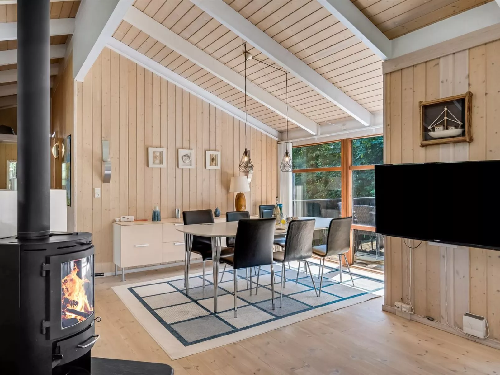 "Paulette" - 450m from the sea-Binnen