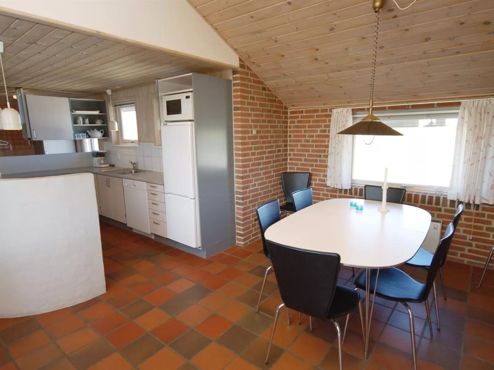 "Riborg" -  from the sea-Binnen