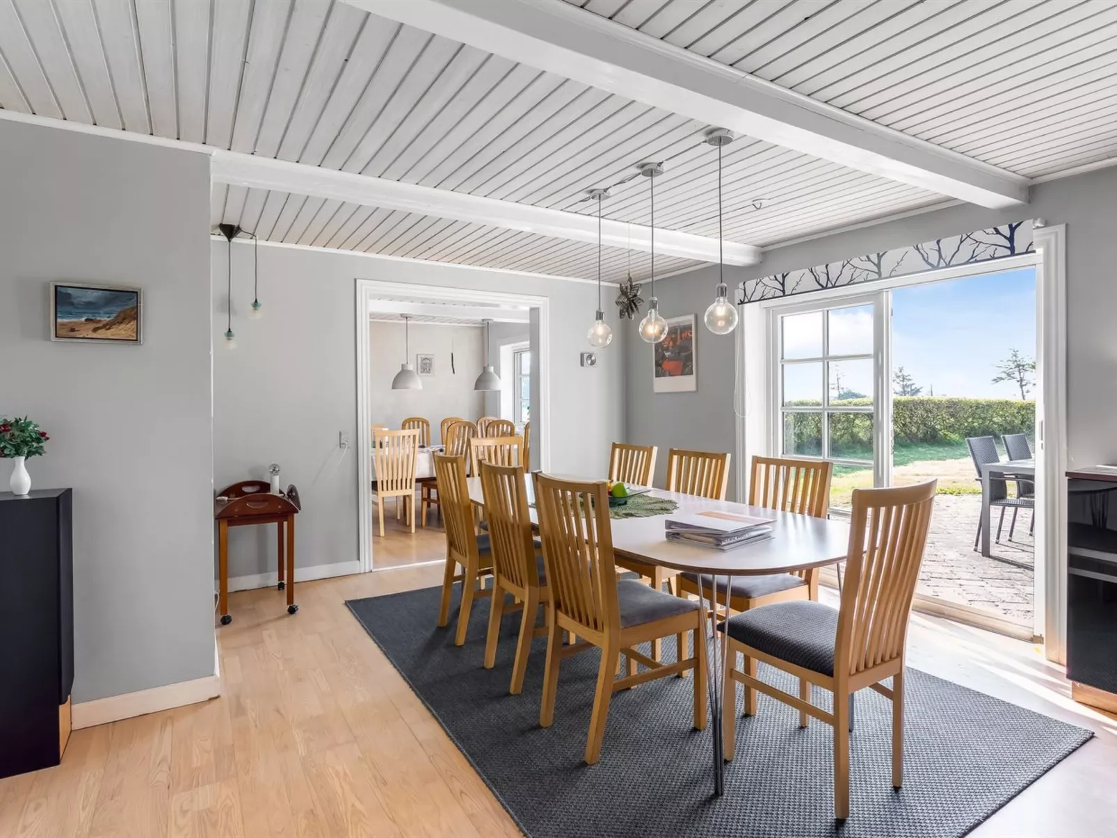 "Merrit" - 4.6km to the fjord-Binnen