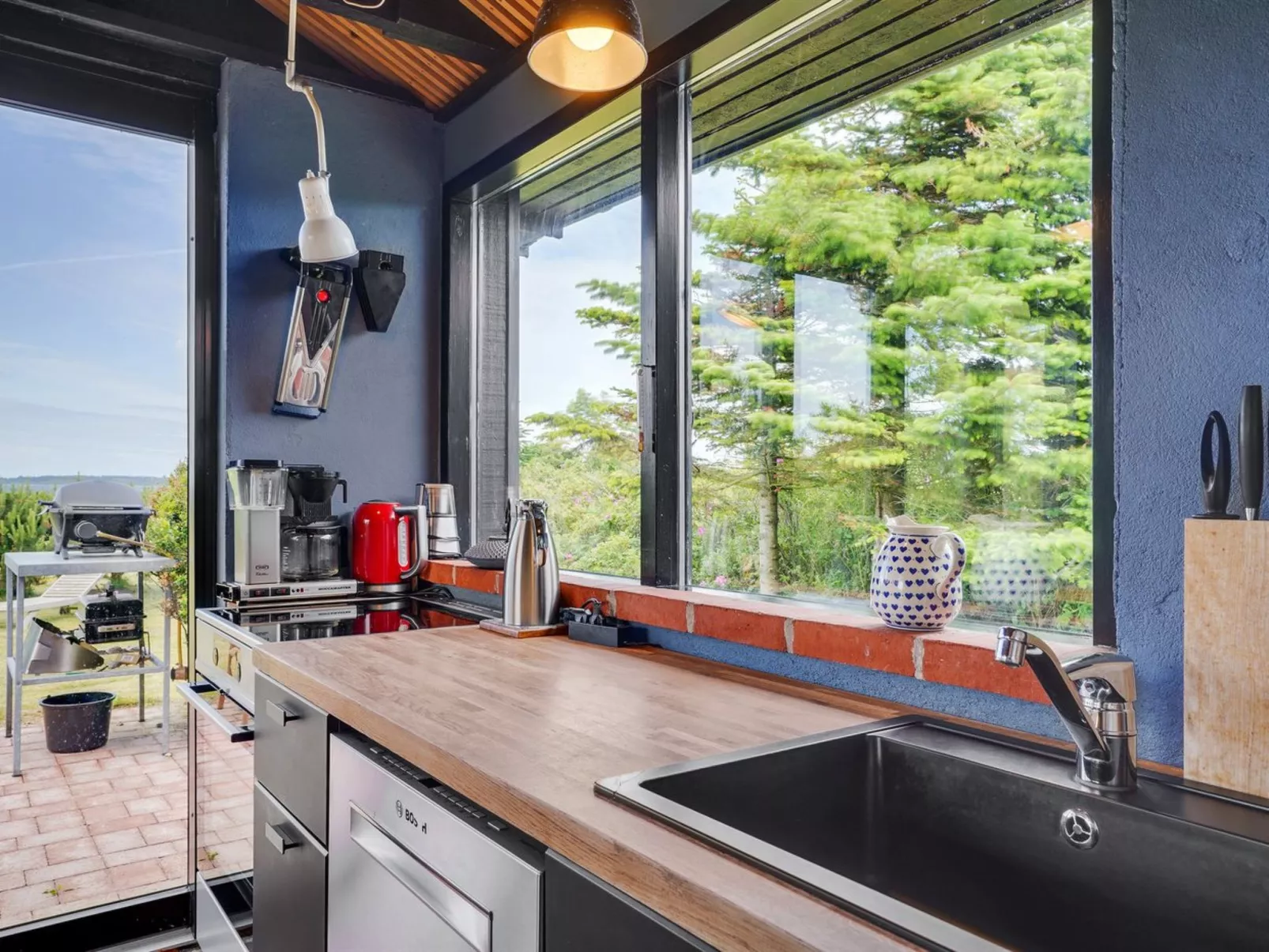 "Lok" - 90m to the fjord-Binnen