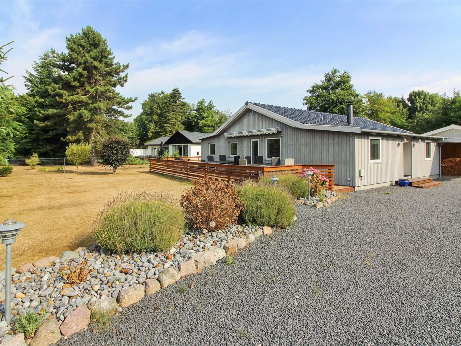 "Editha" - 800m from the sea-Buiten