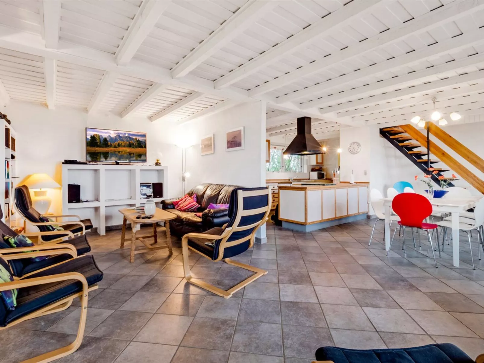 "Emmie" - 50m to the fjord-Binnen